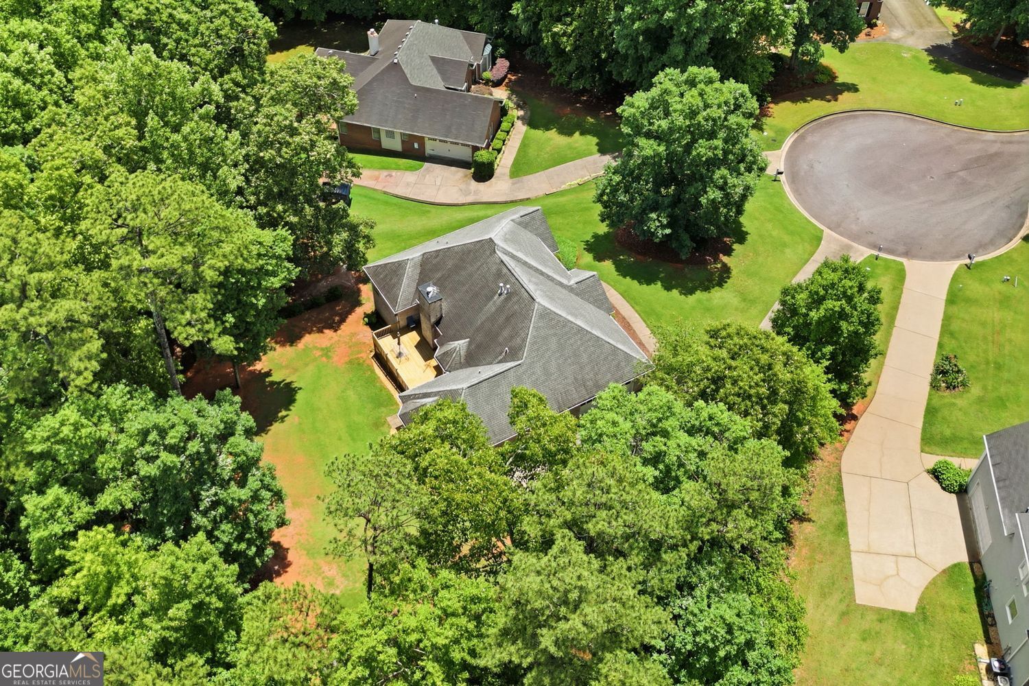 5035 Valley Brook Circle