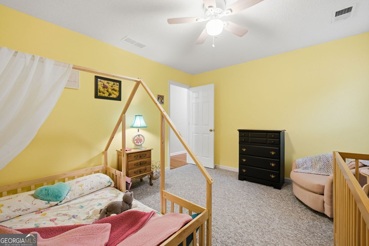 5035 Valley Brook Circle