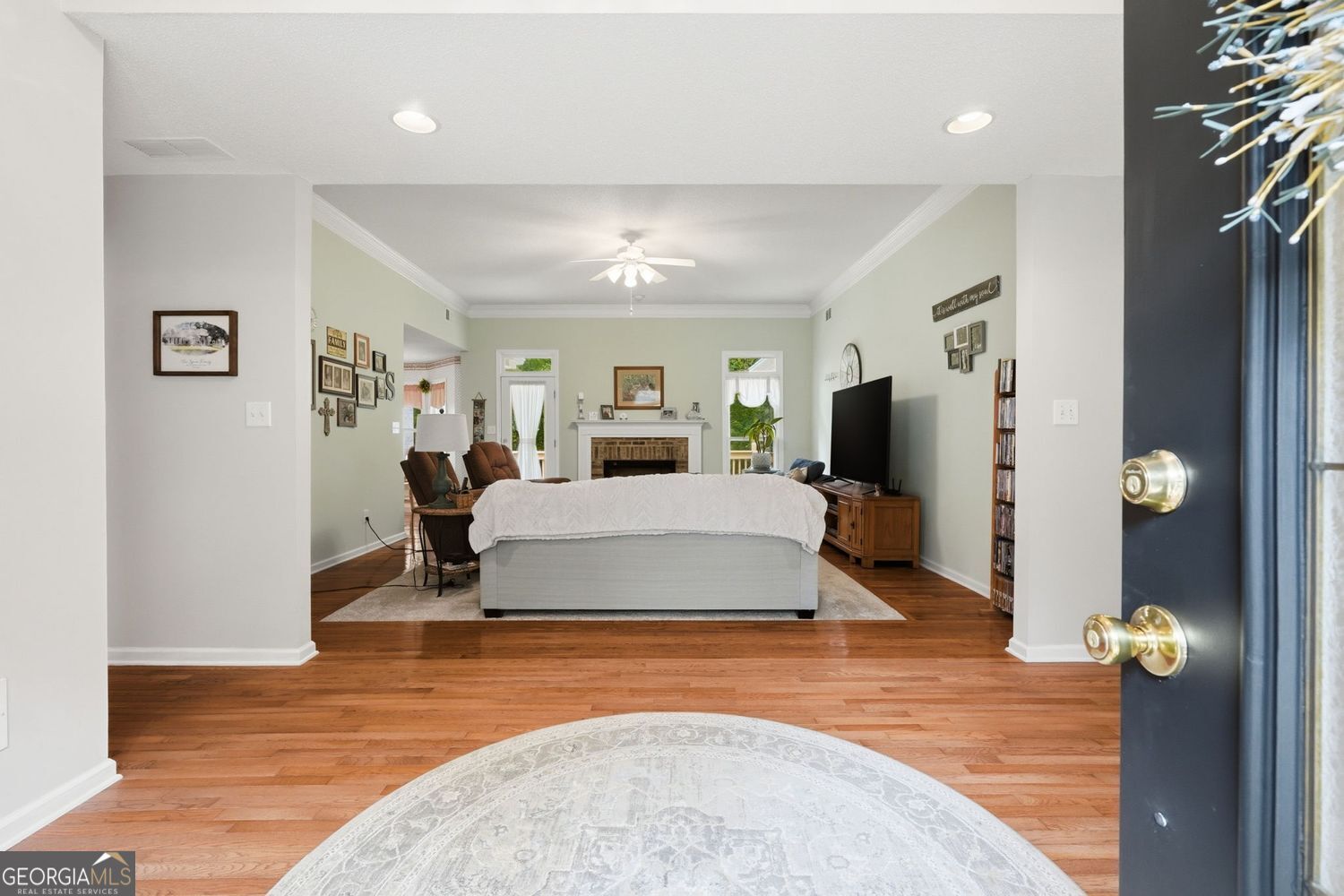 5035 Valley Brook Circle