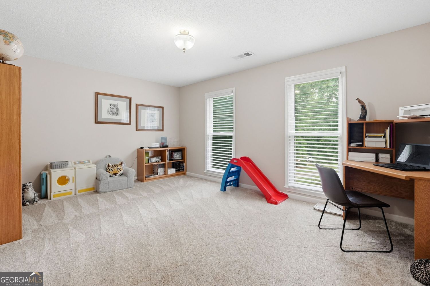 5035 Valley Brook Circle