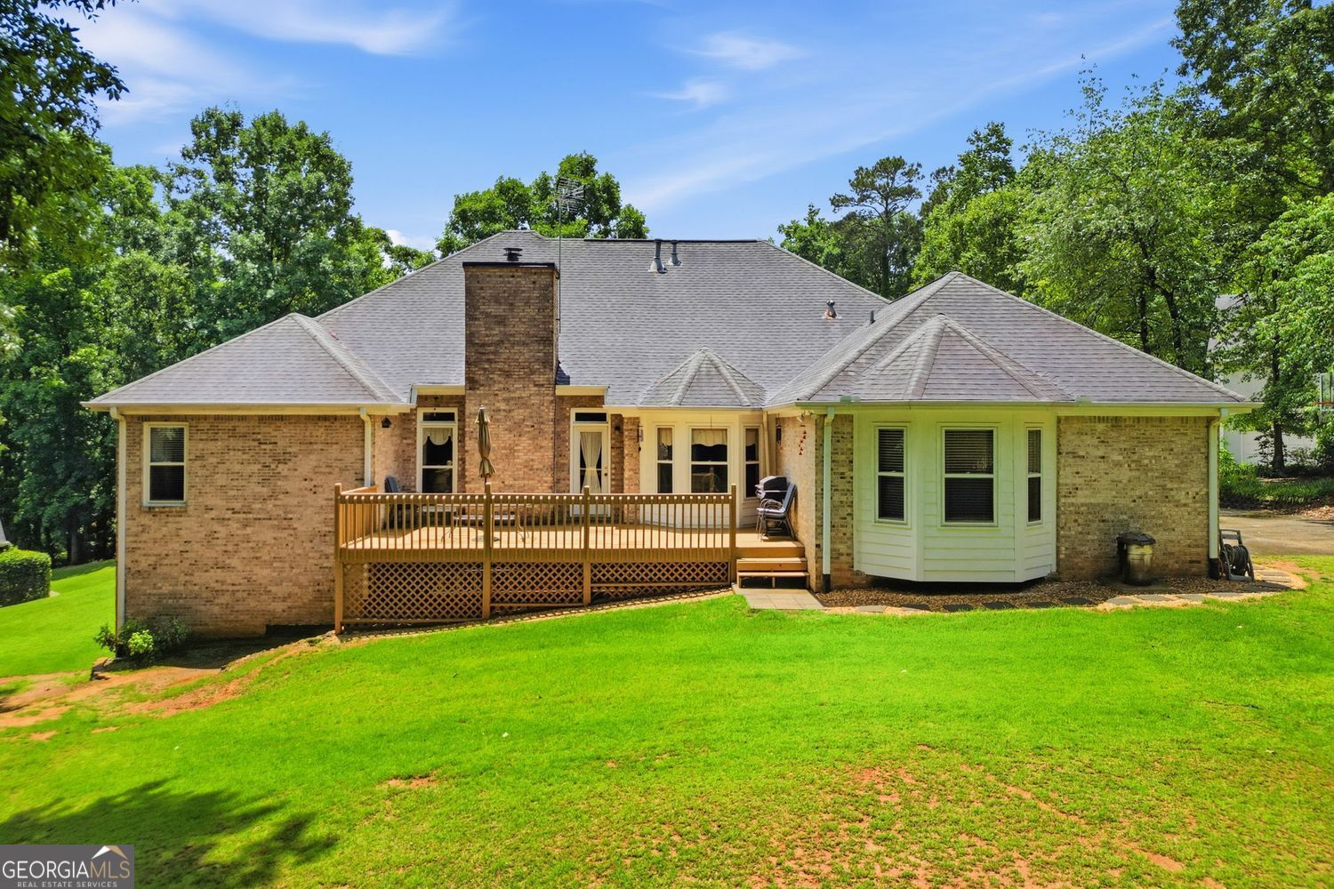 5035 Valley Brook Circle