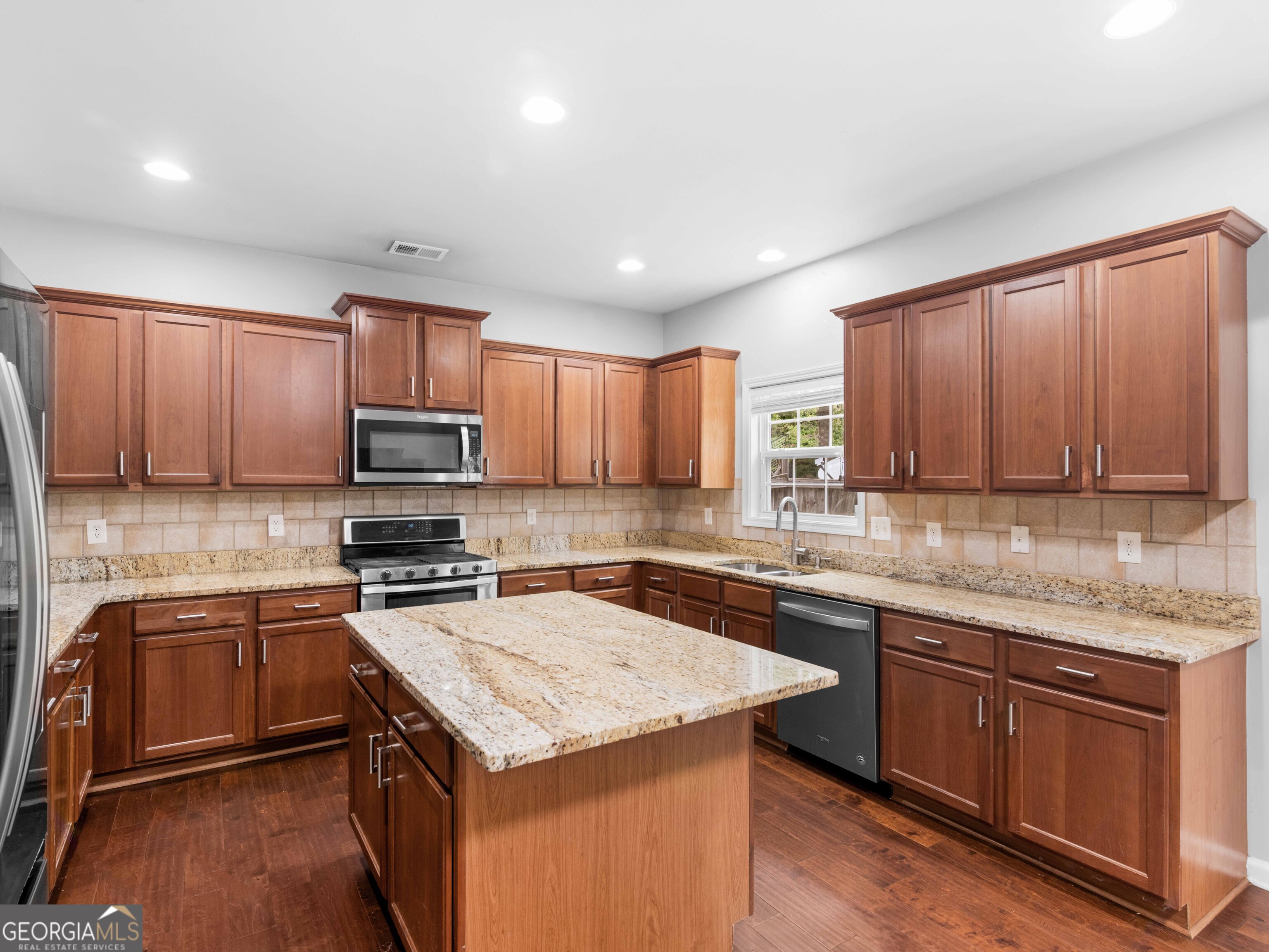 973 Buckhorn Bend