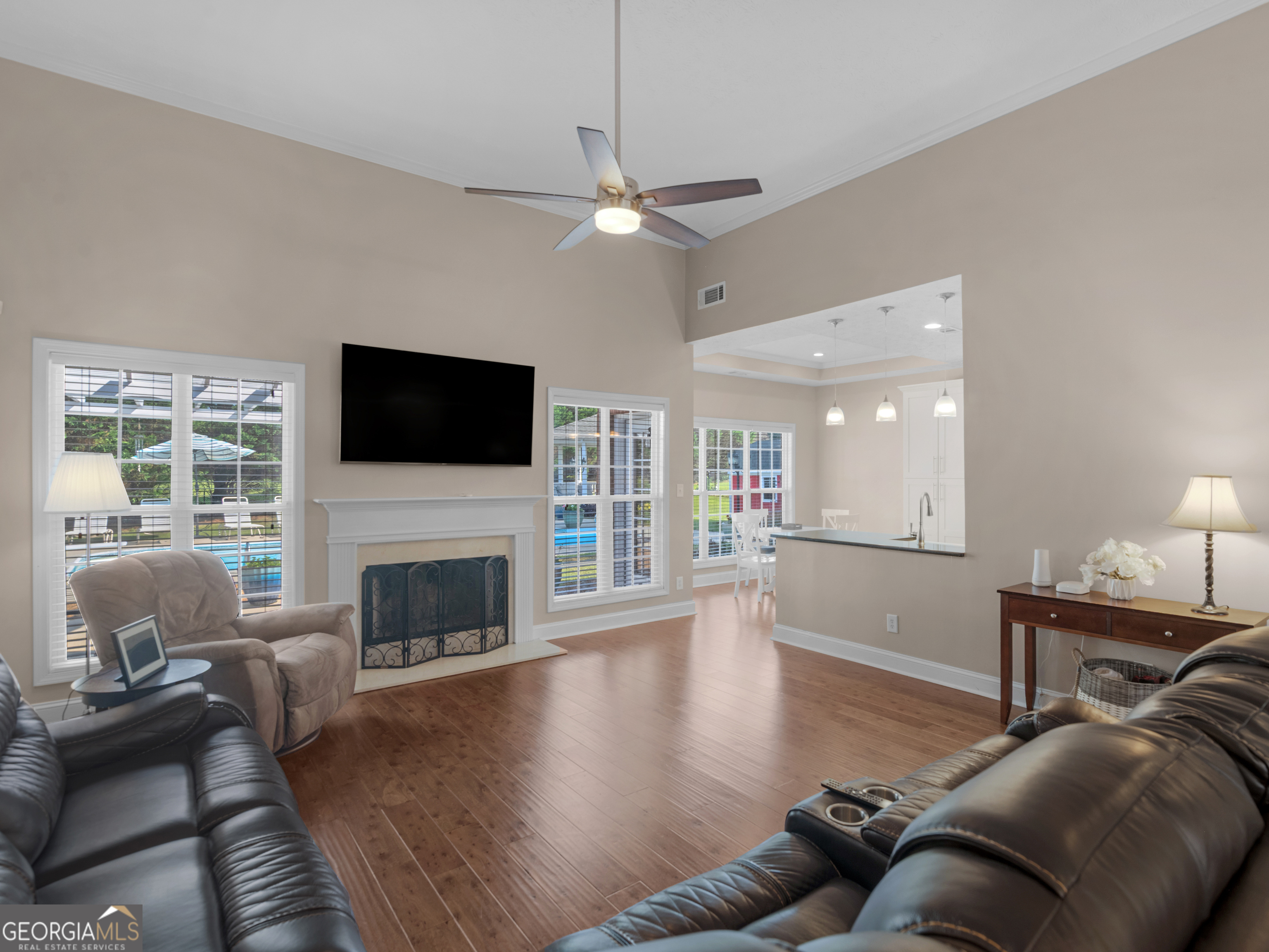 1245 Highway 20 E