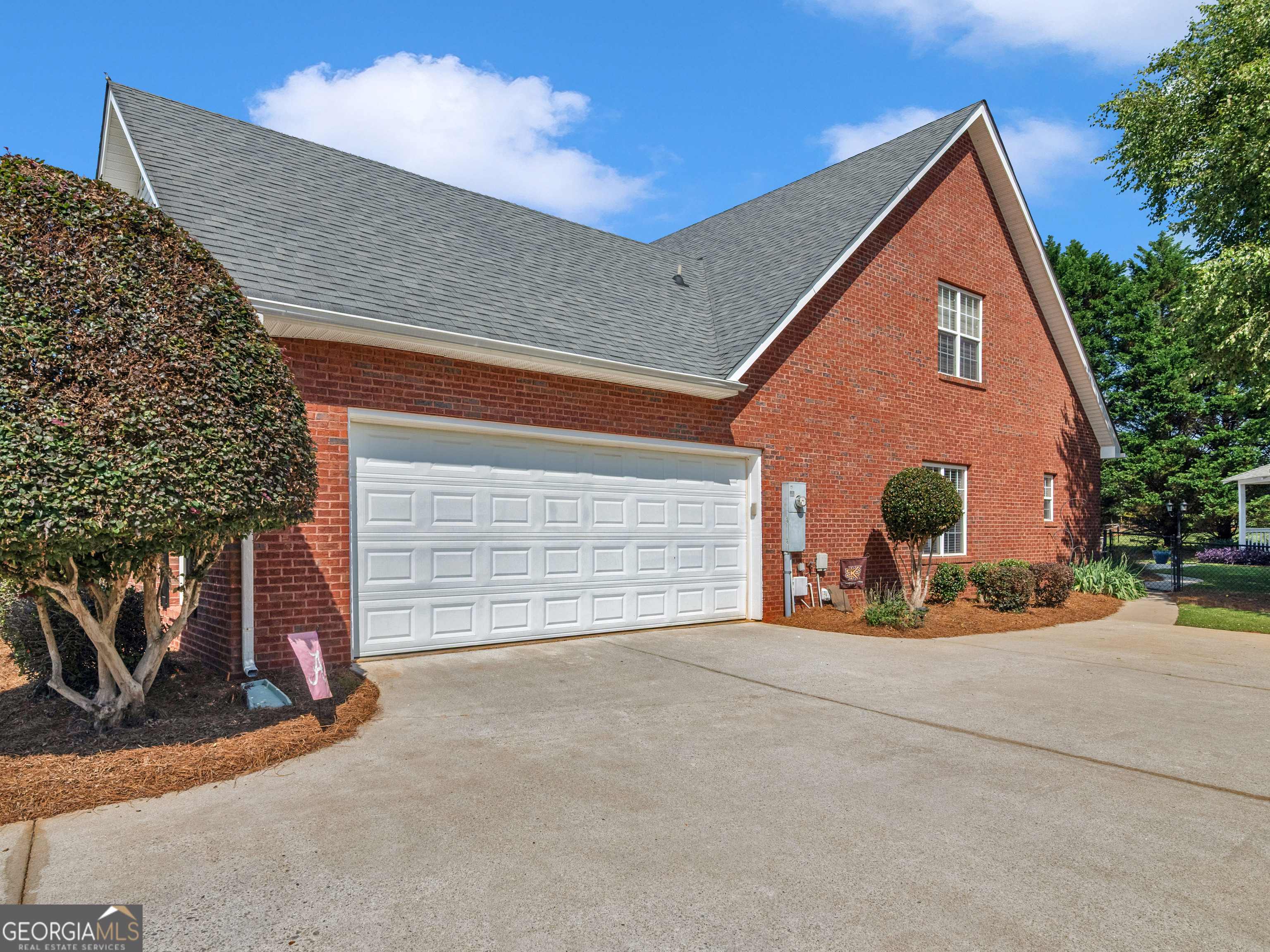 1245 Highway 20 E