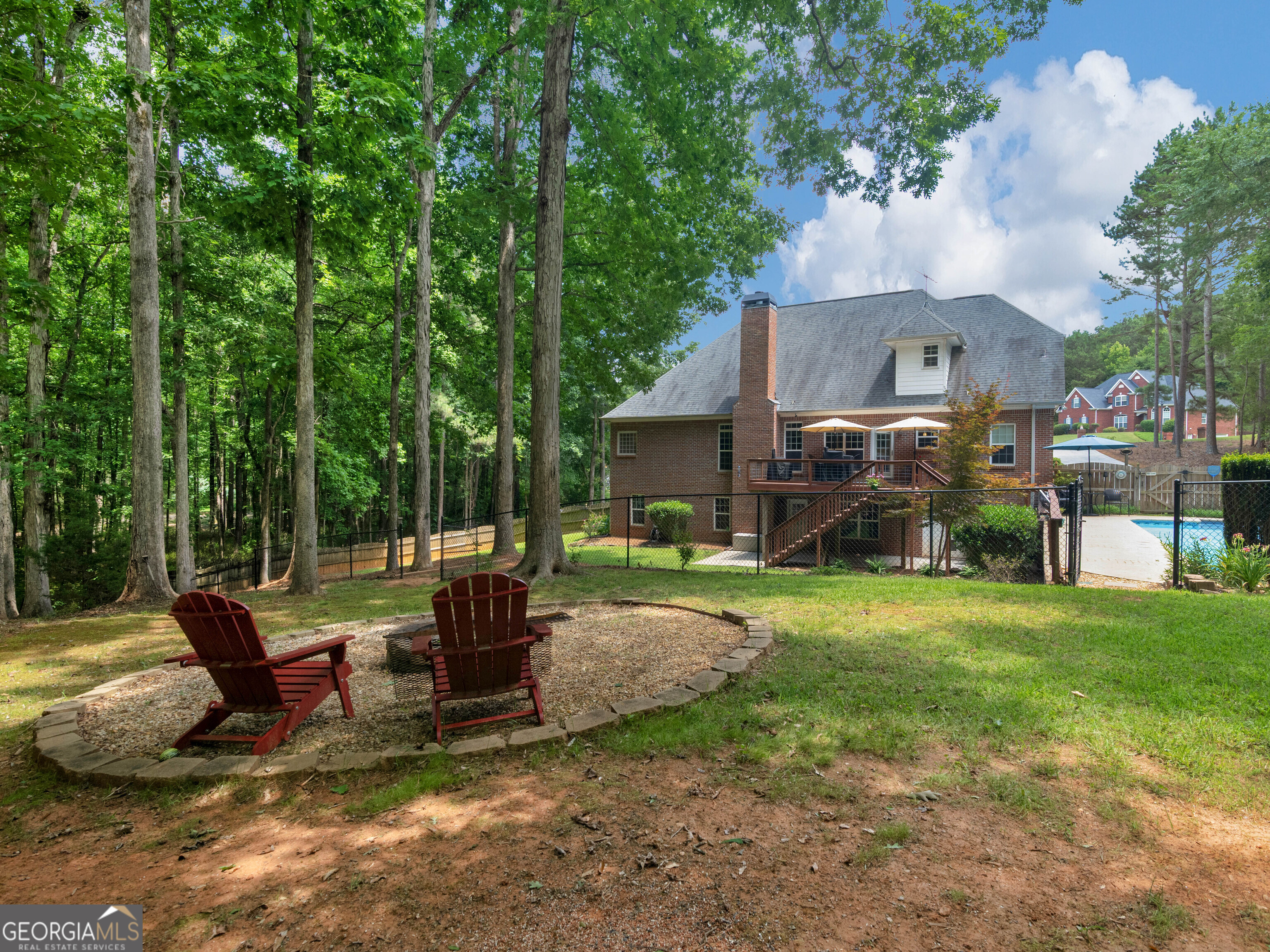 596 Guinevere Court