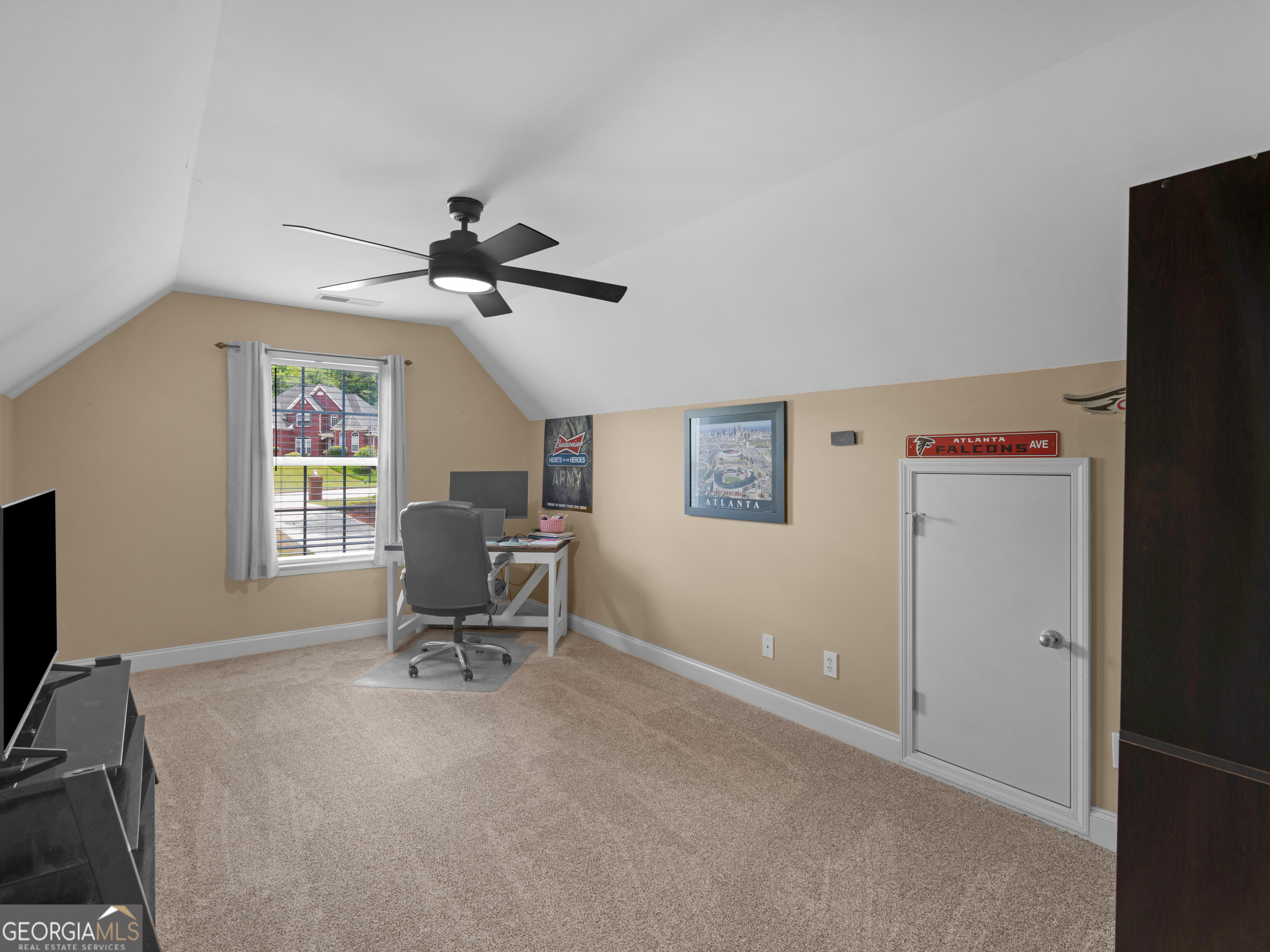596 Guinevere Court
