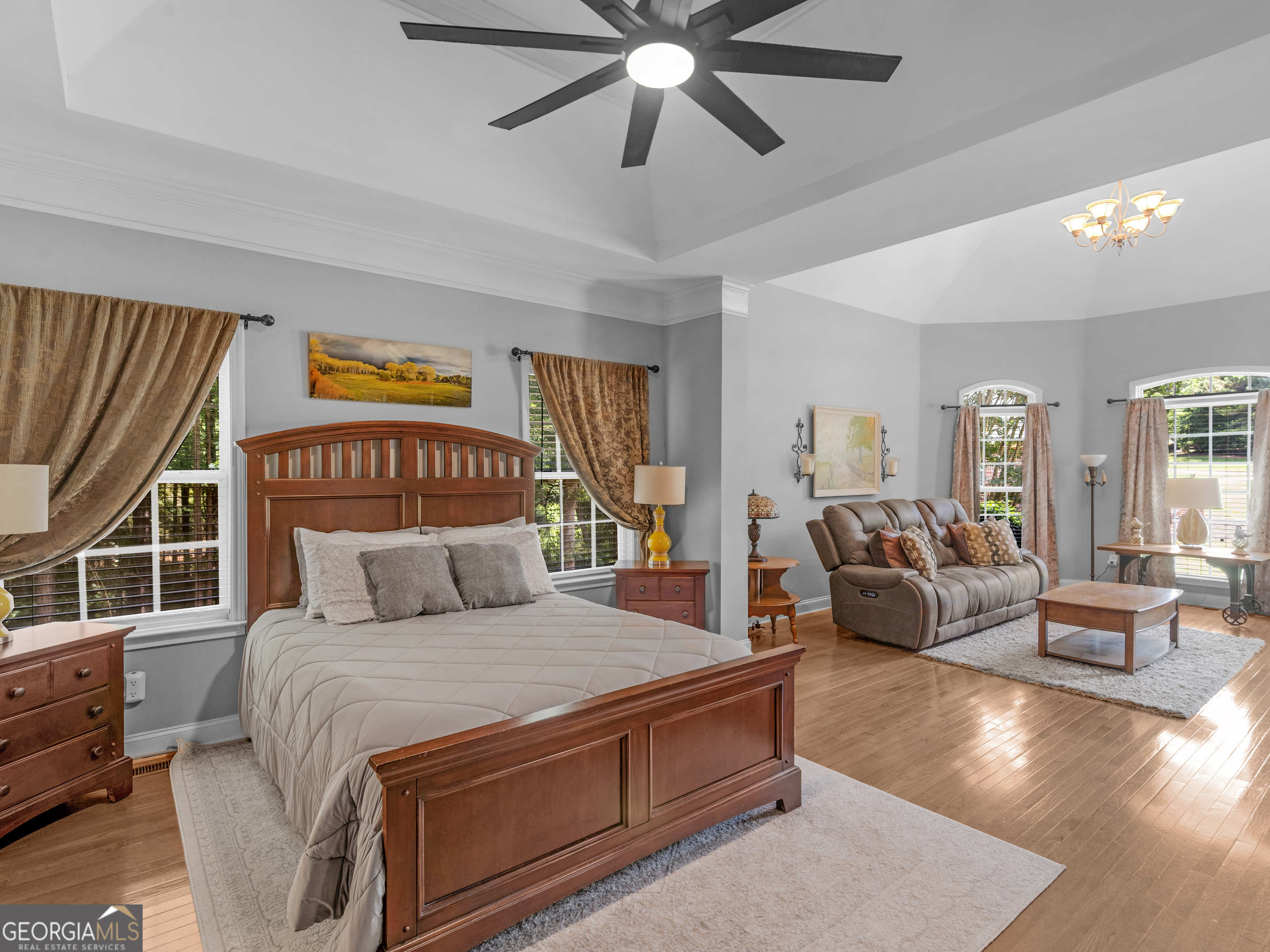 596 Guinevere Court