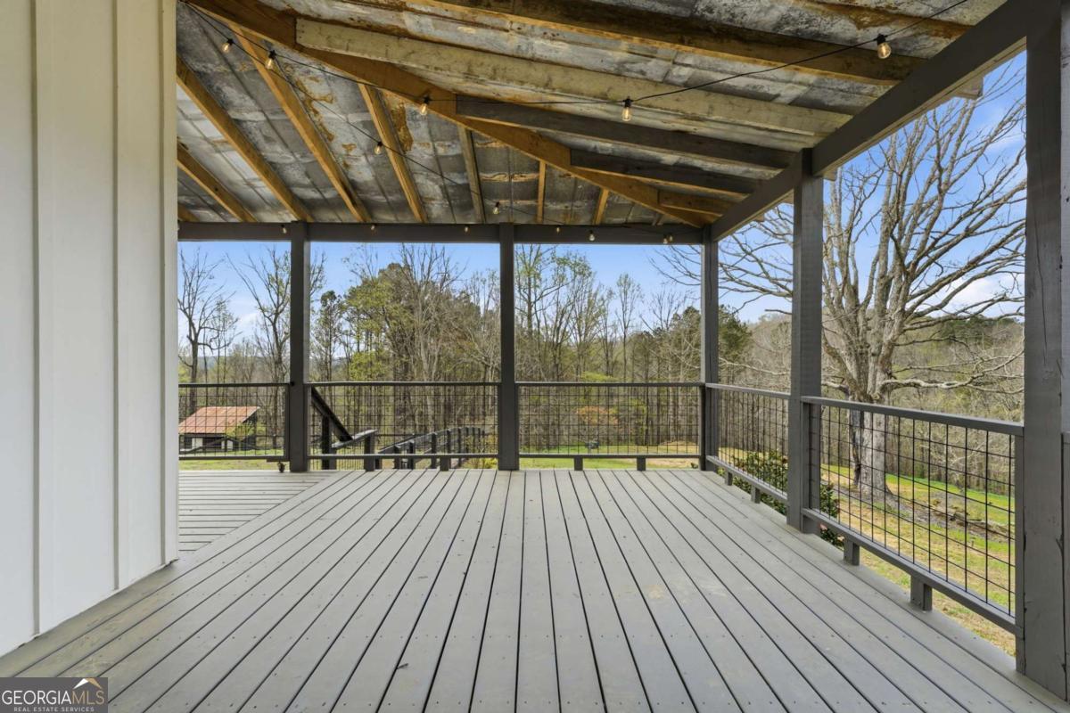 738 Overlook Trail