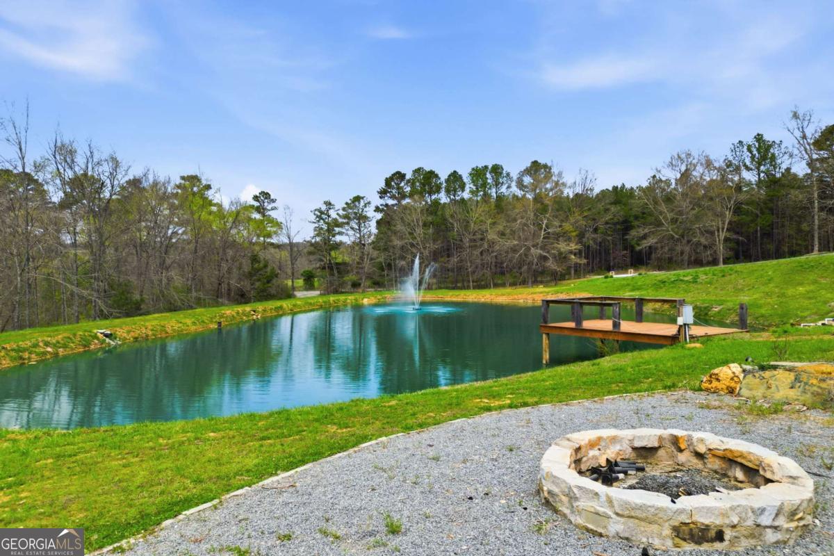 738 Overlook Trail