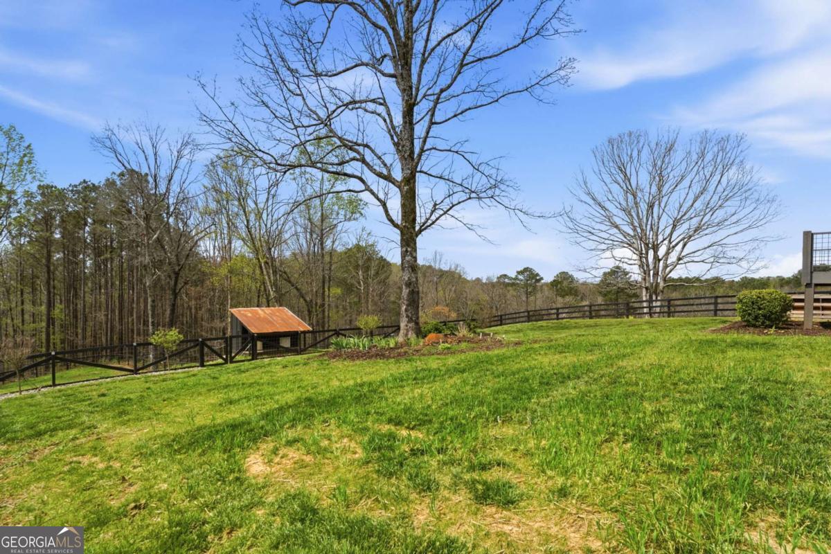 738 Overlook Trail