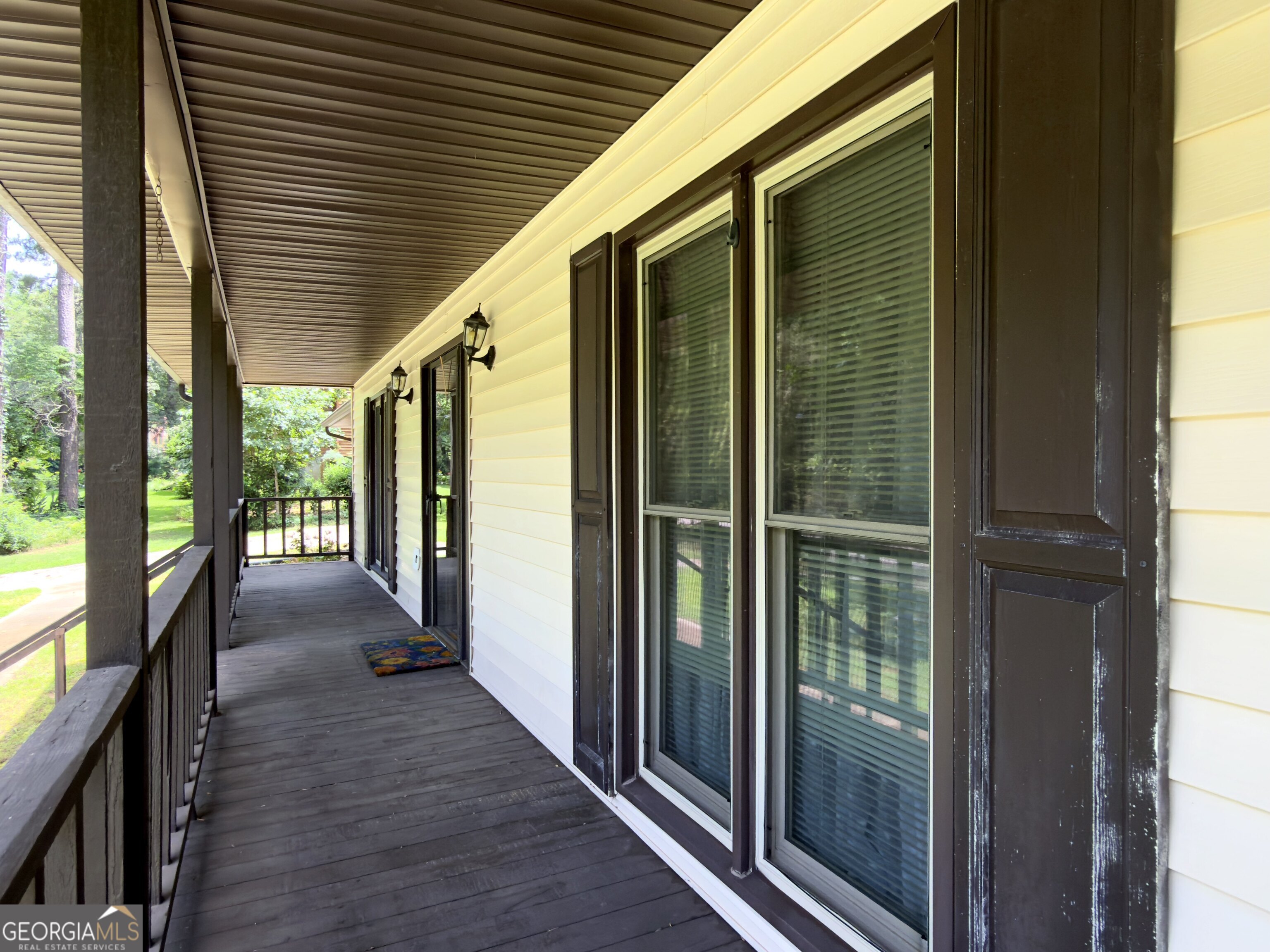 1985 Lullwater Circle