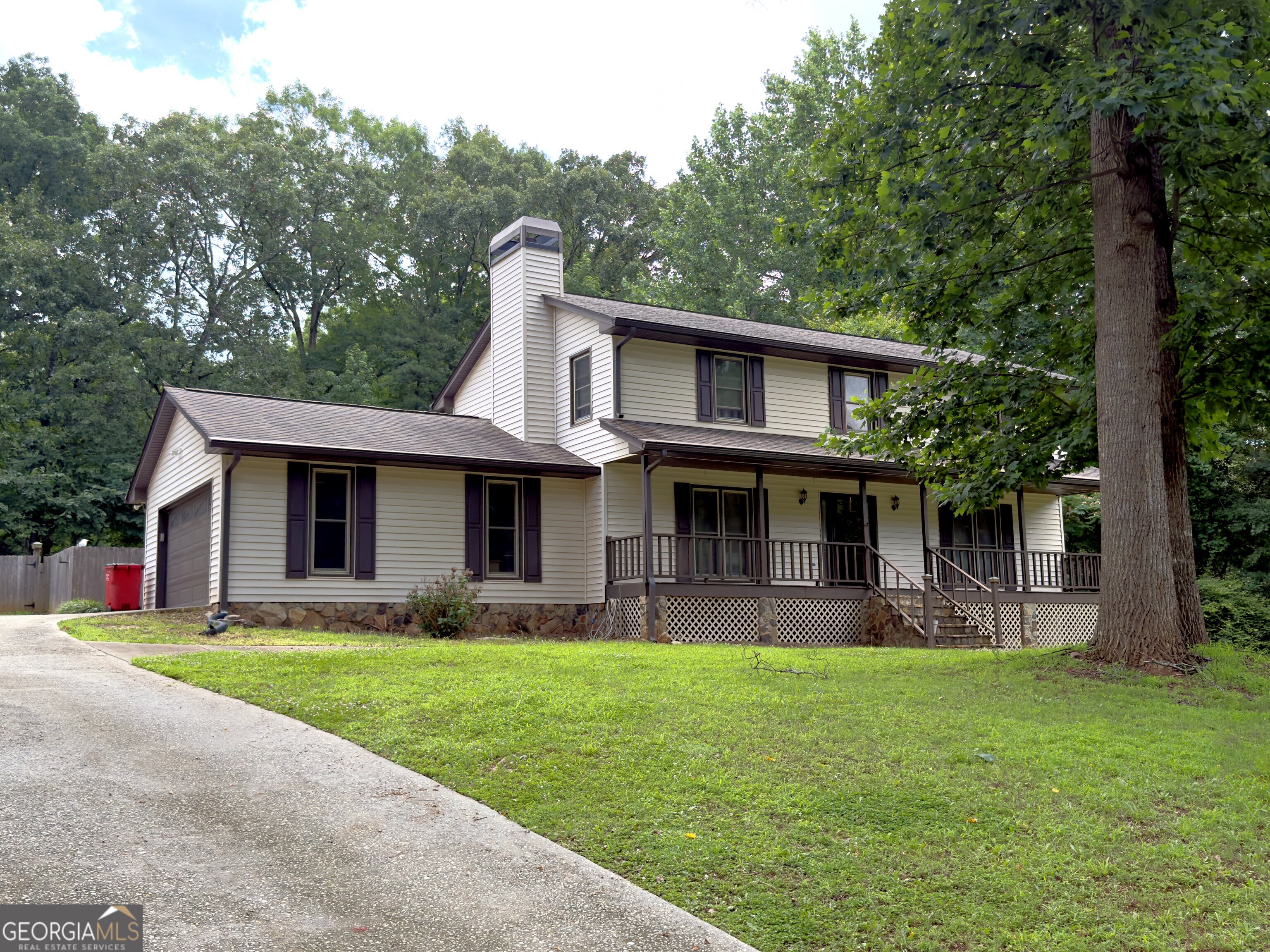 1985 Lullwater Circle