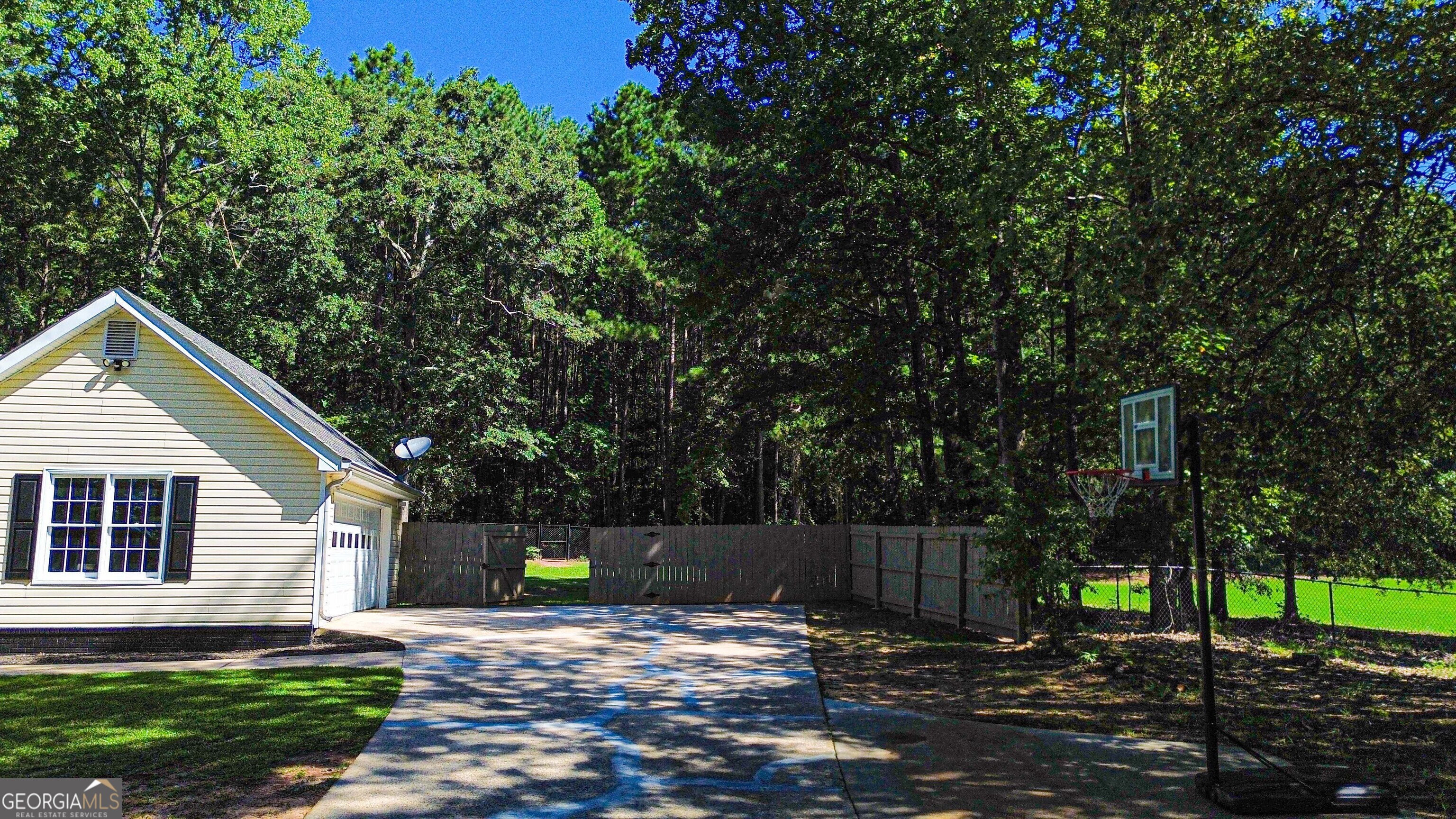 85 Hol Mar Ct