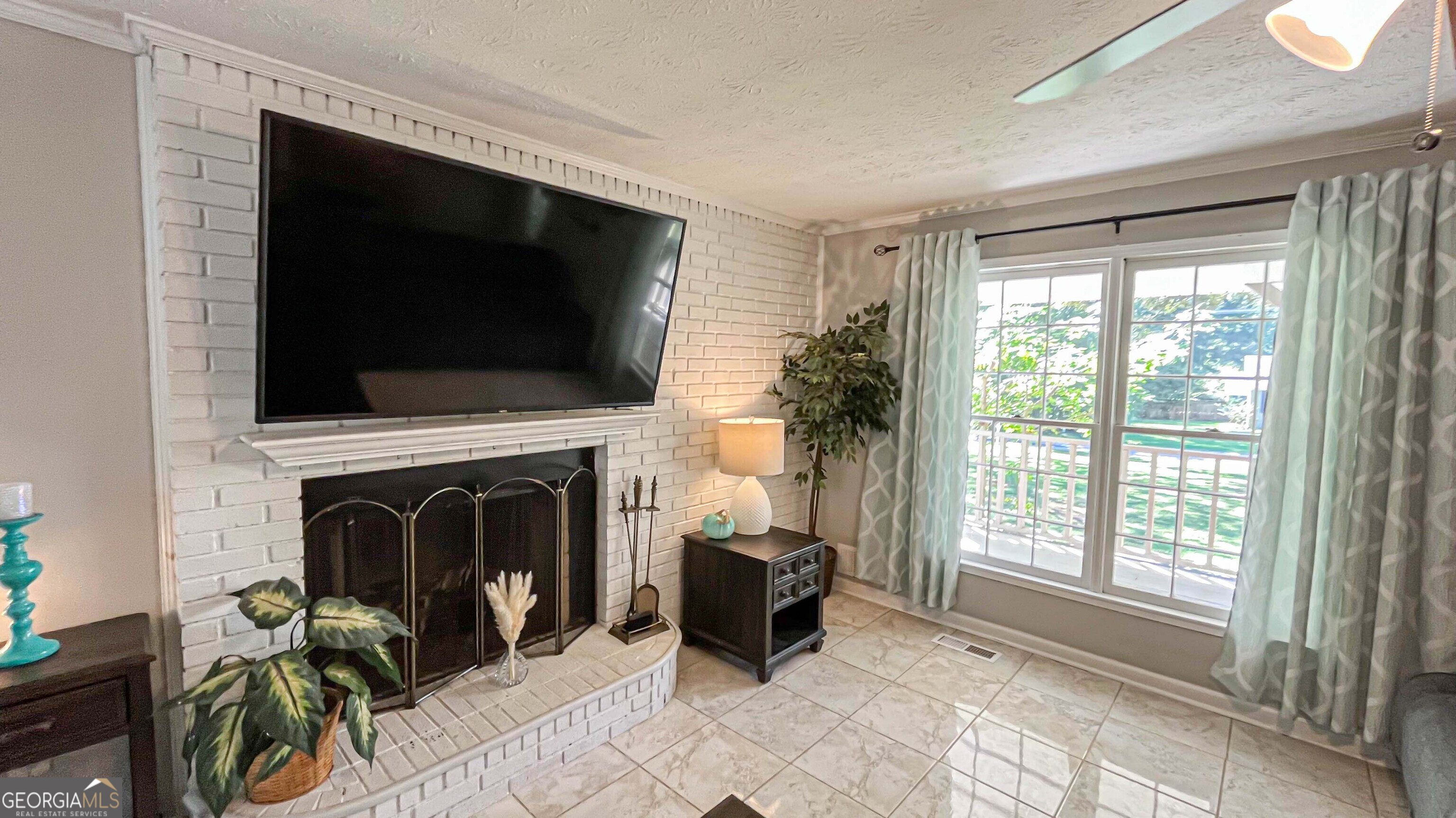 85 Hol Mar Ct