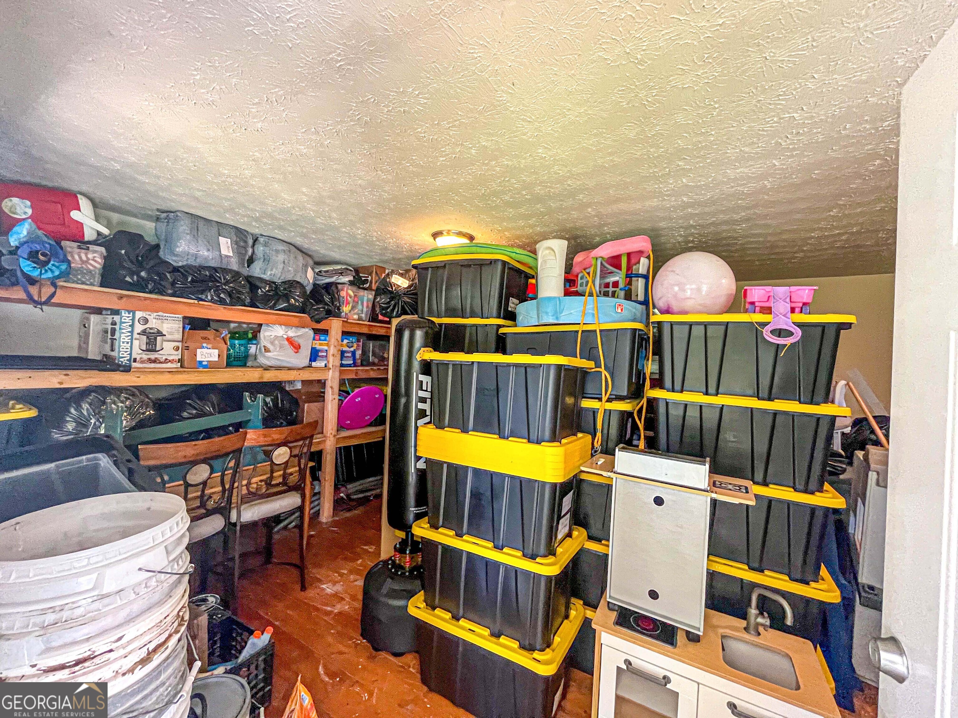 85 Hol Mar Ct