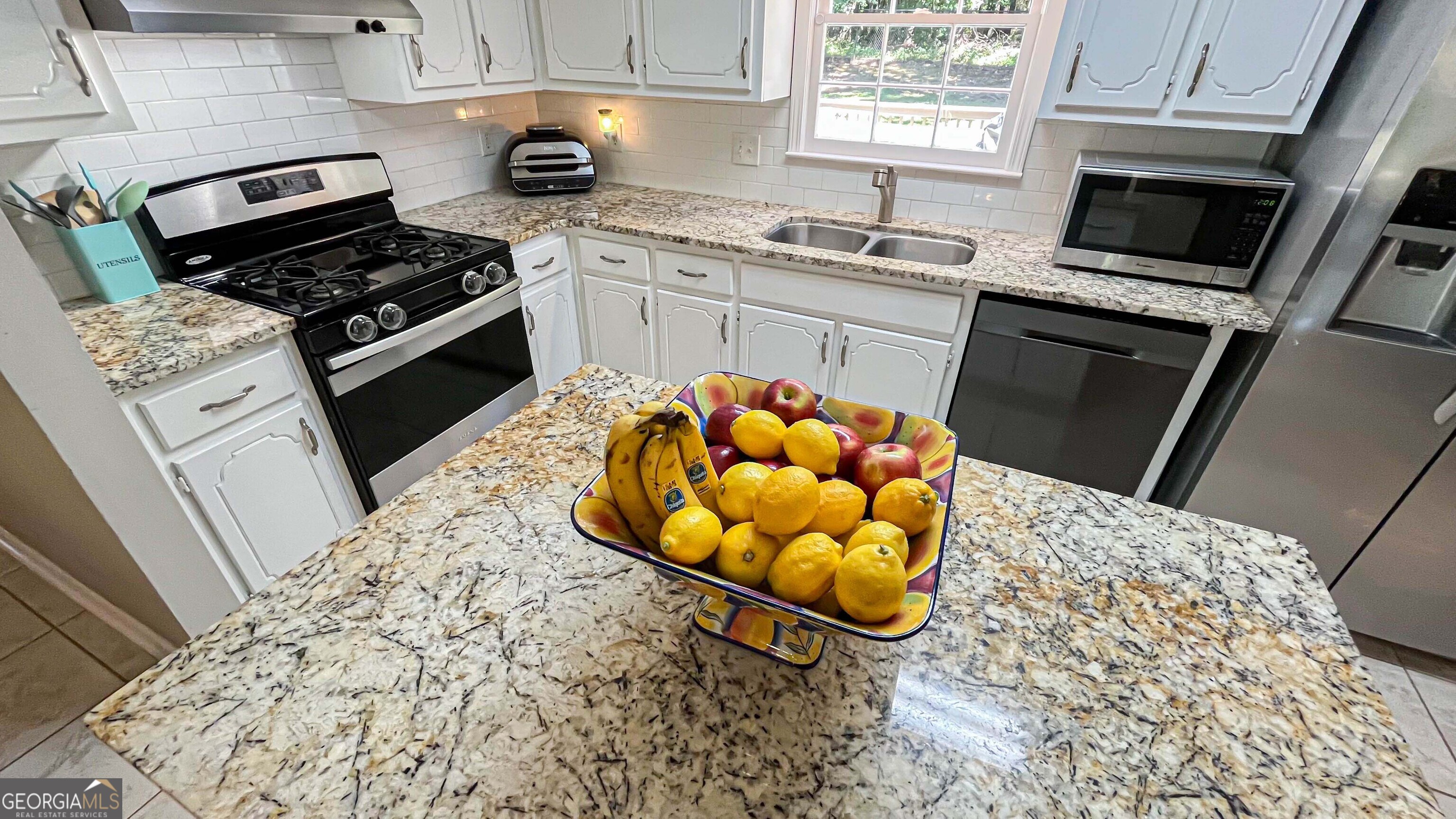 85 Hol Mar Ct