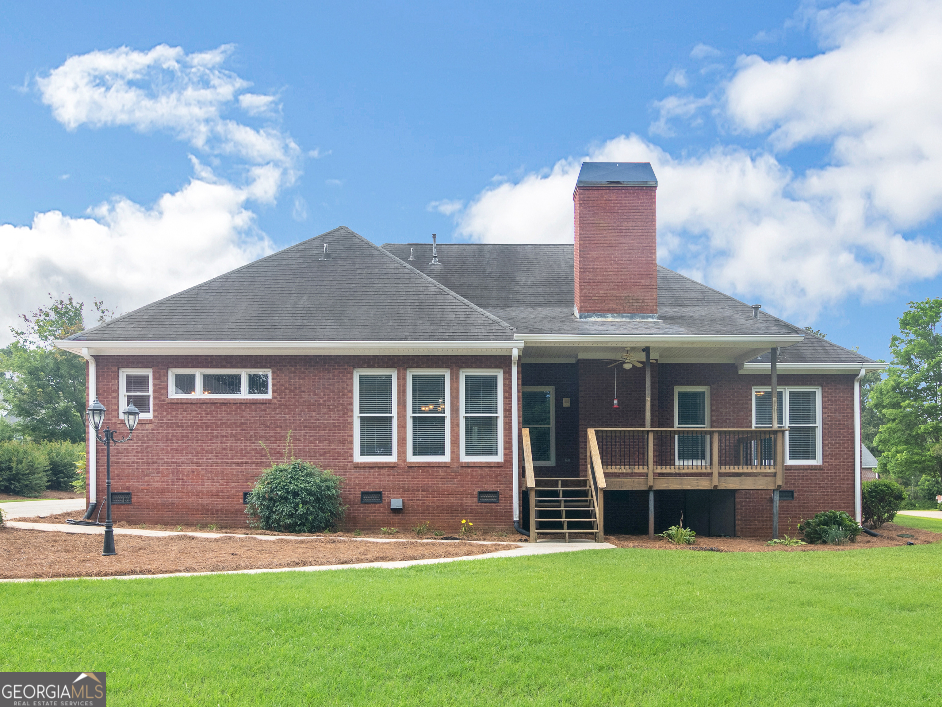 133 Tracy Lane