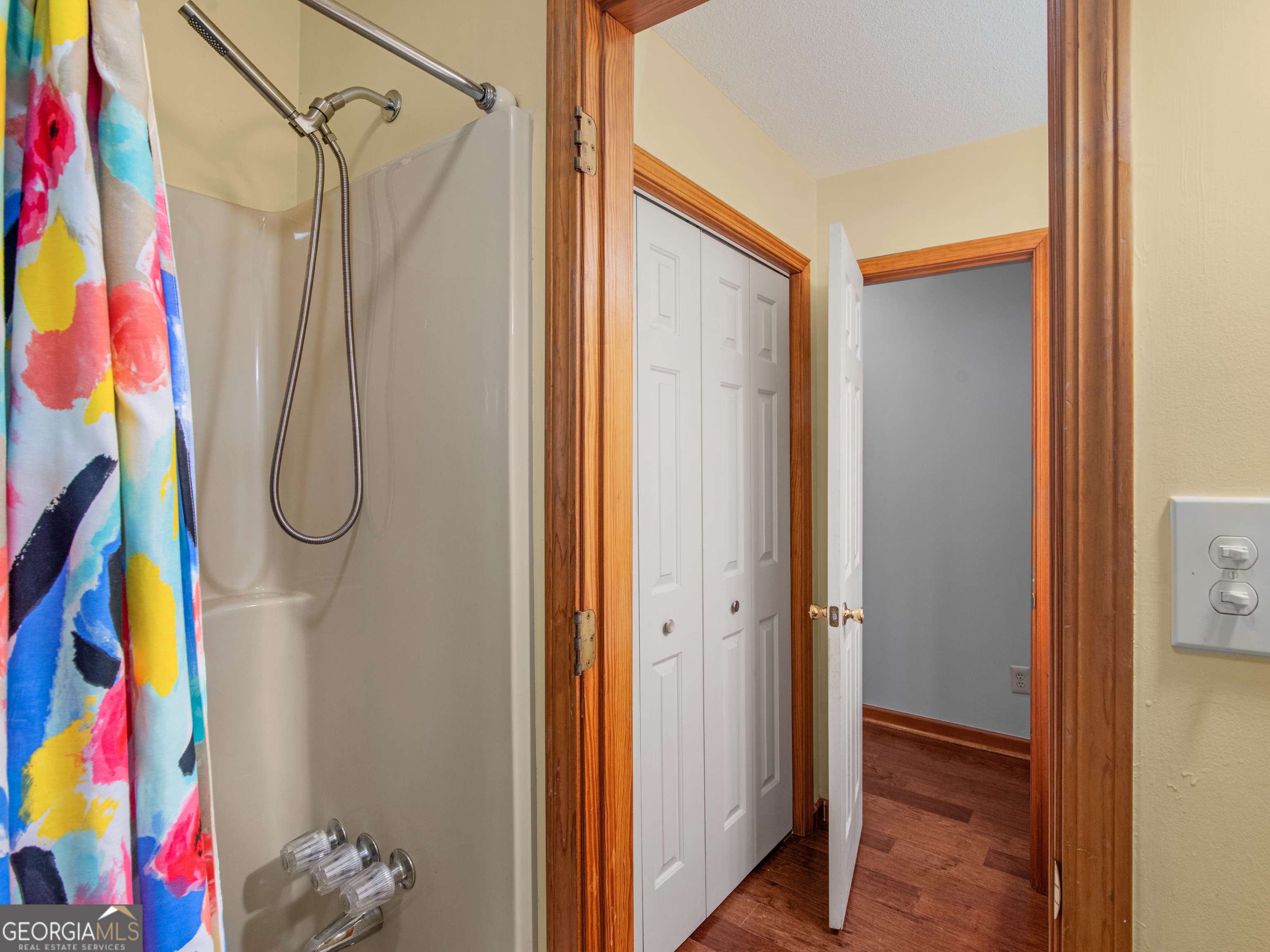 330 Lake Ridge Court