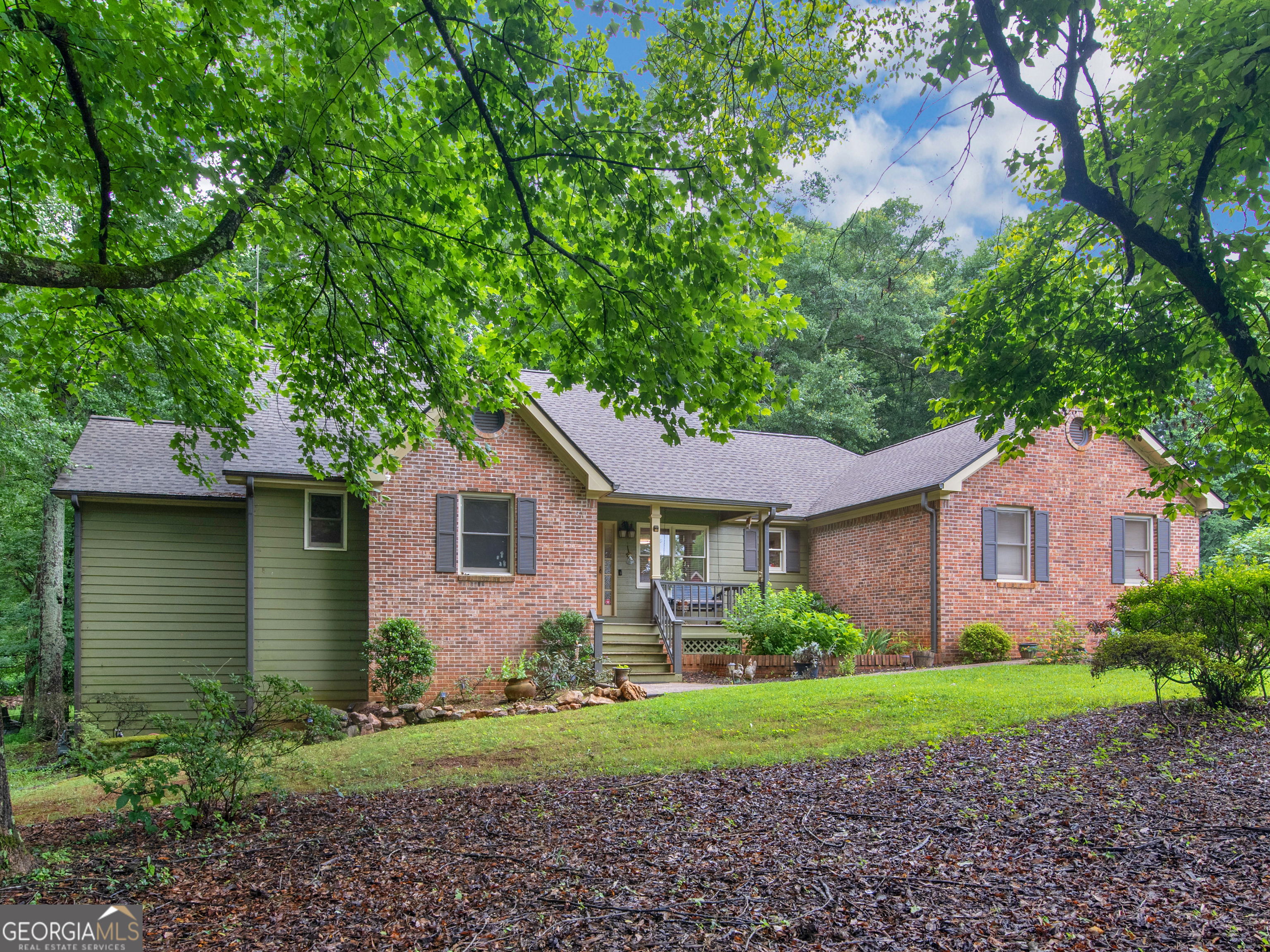330 Lake Ridge Court