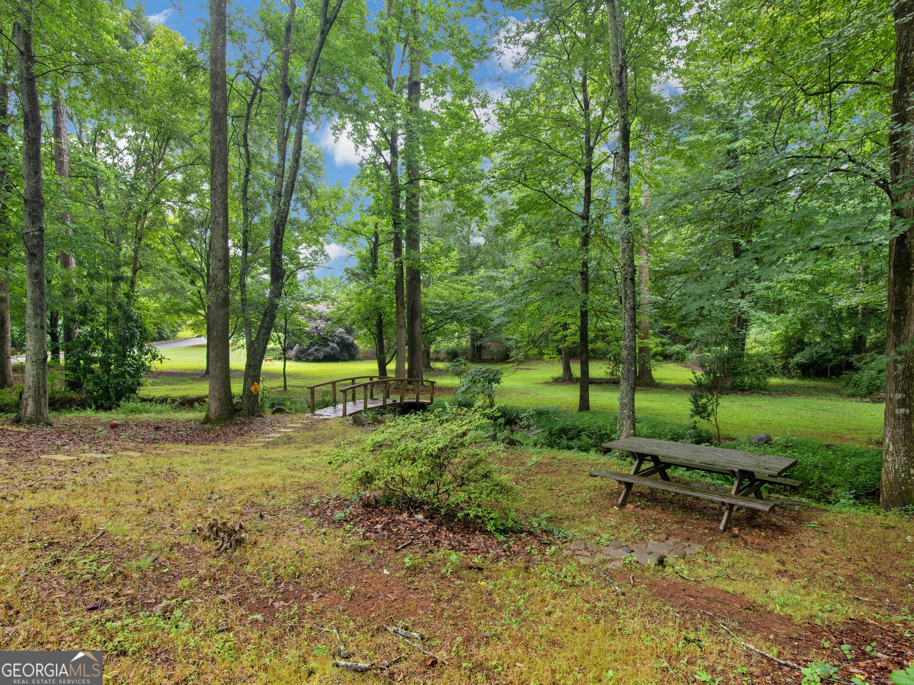 330 Lake Ridge Court