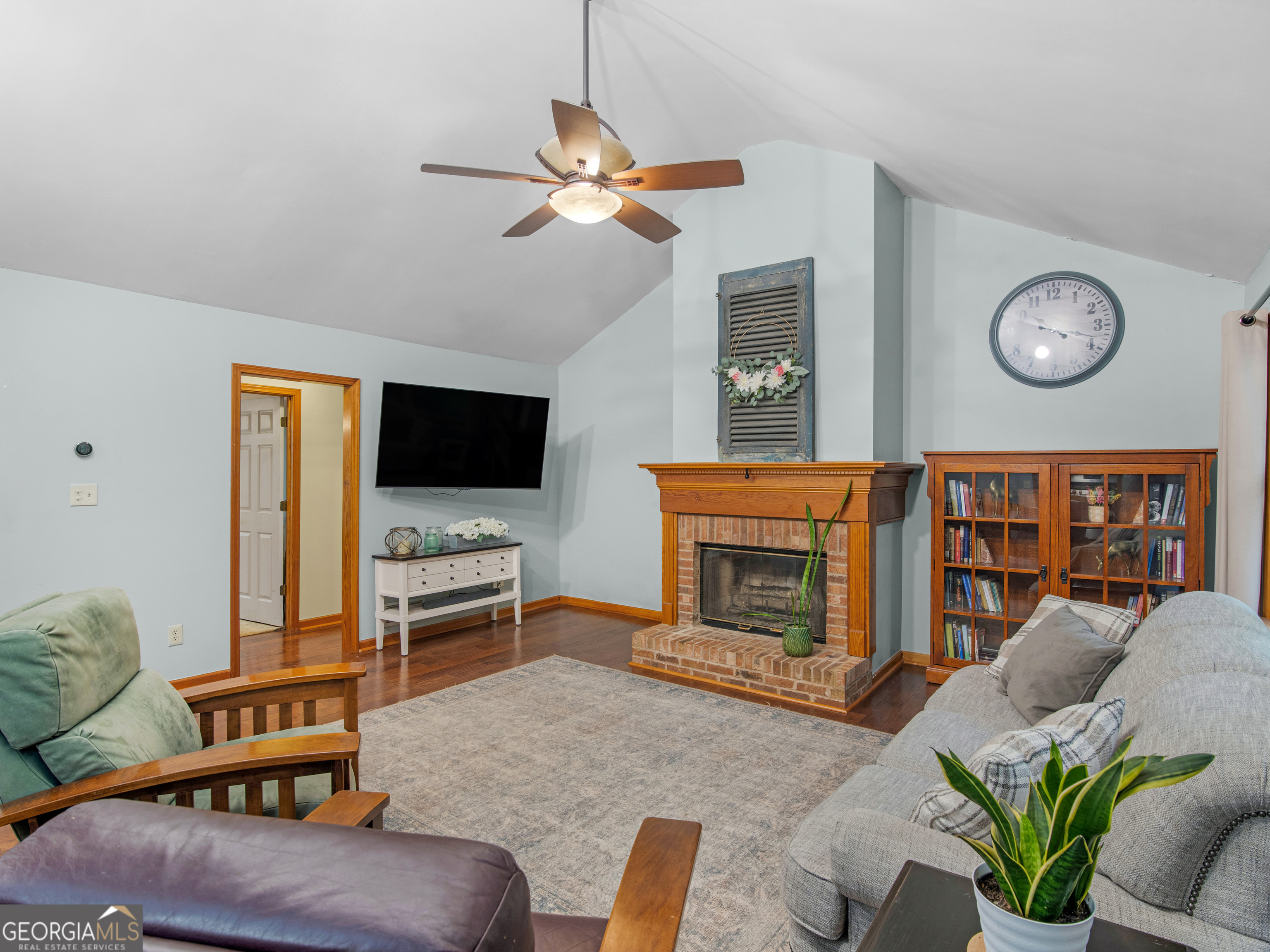 330 Lake Ridge Court
