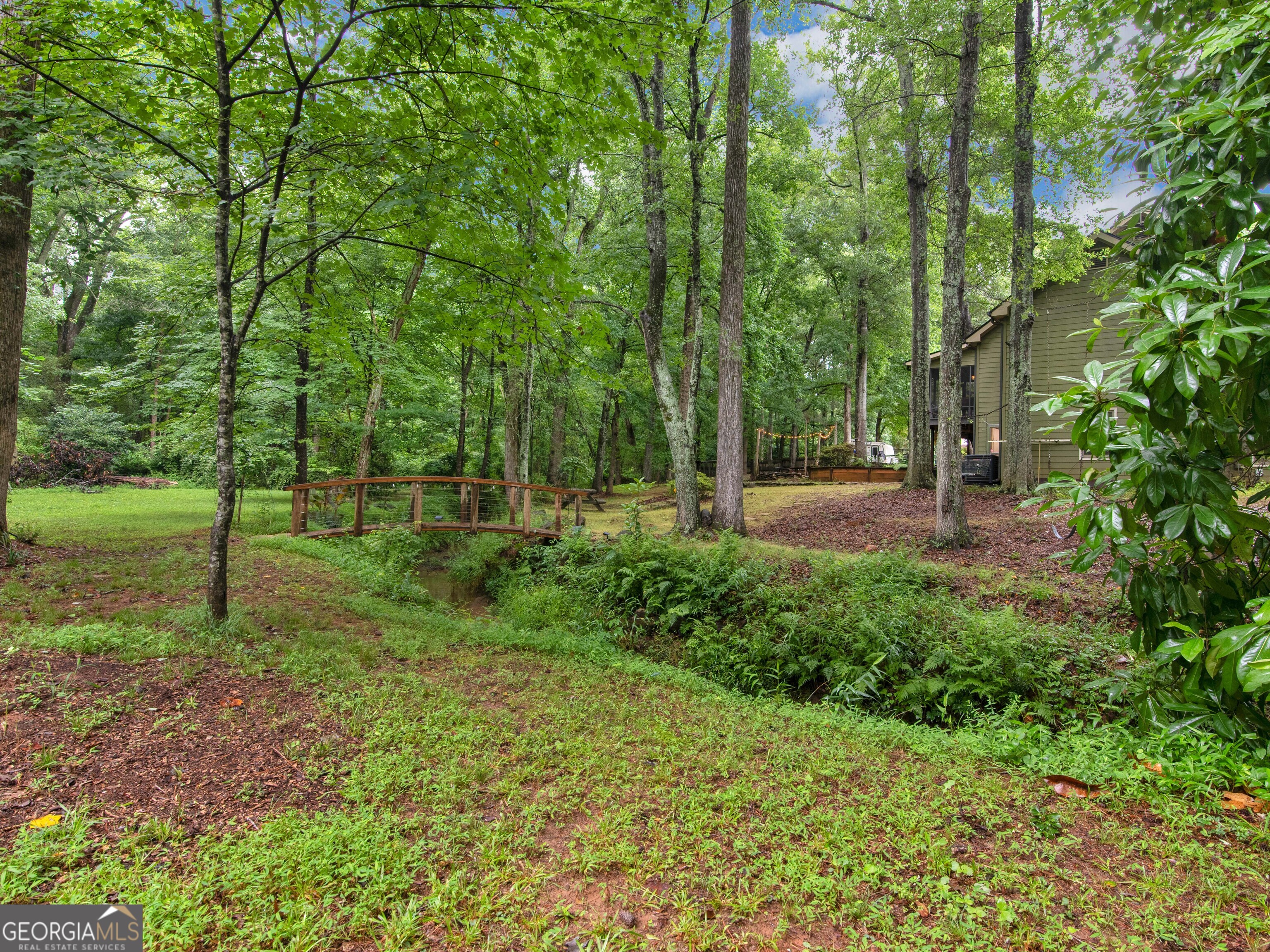 330 Lake Ridge Court
