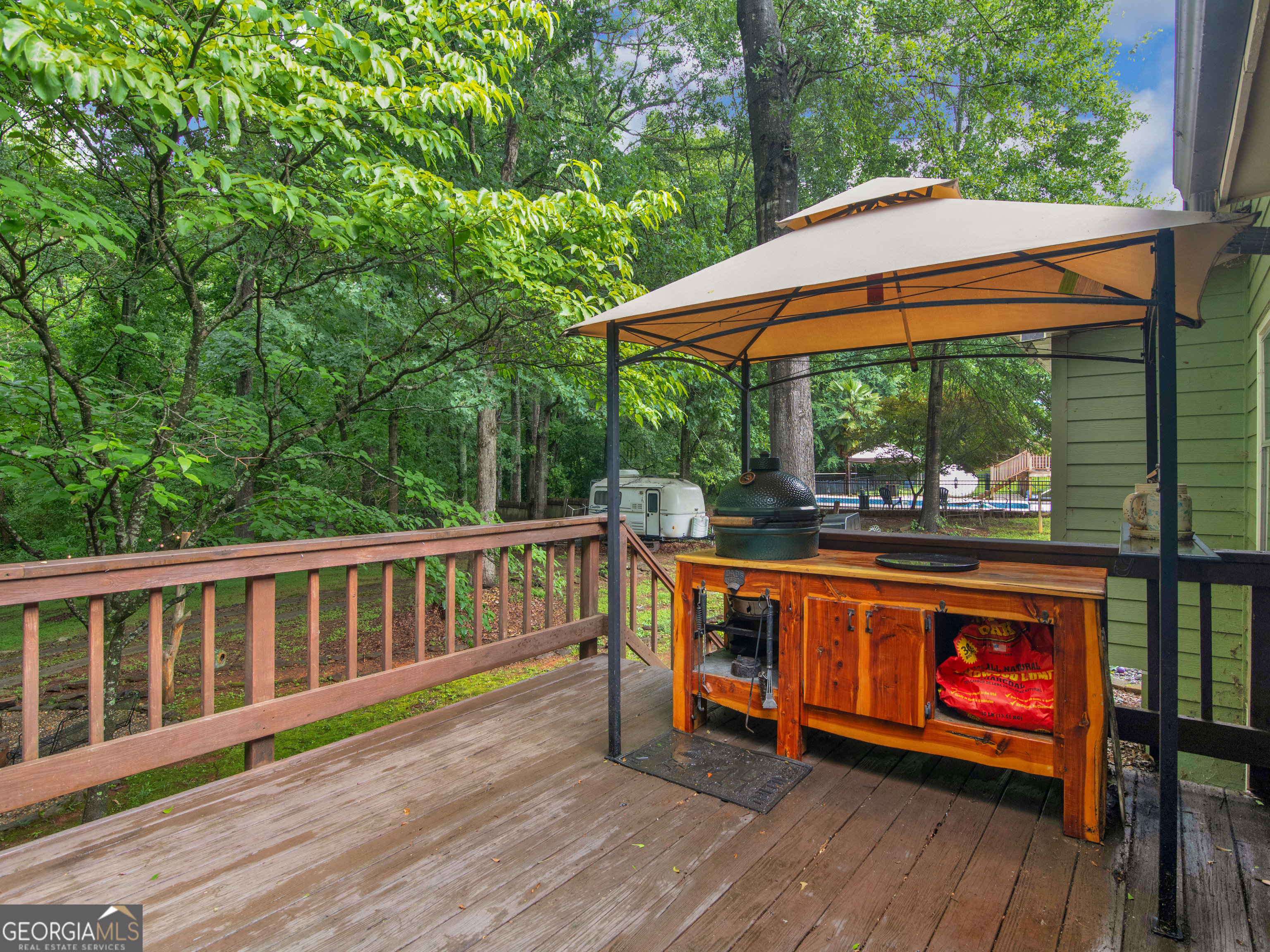 330 Lake Ridge Court