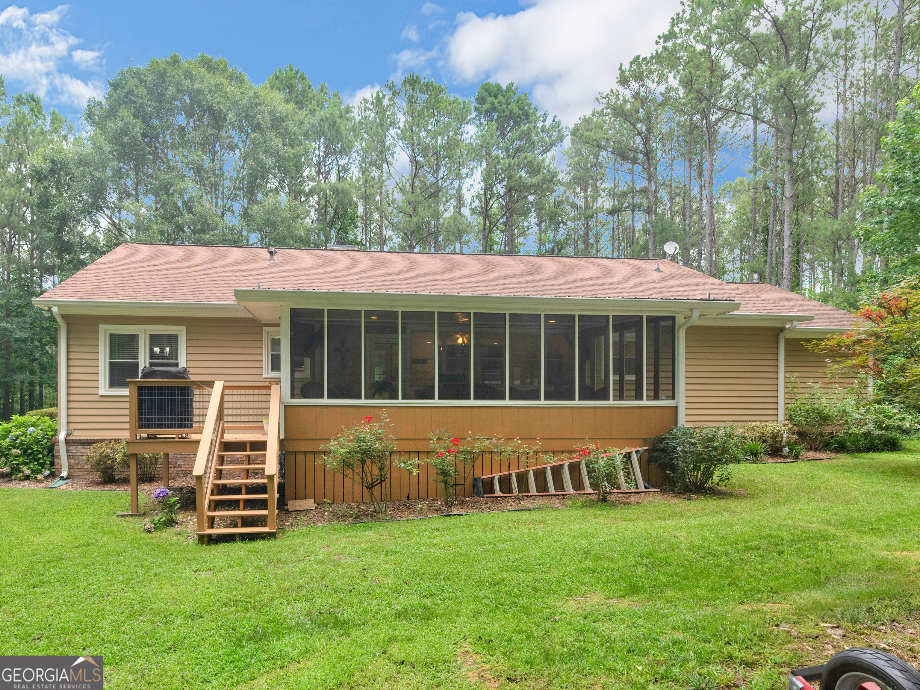 570 Woodstown Road