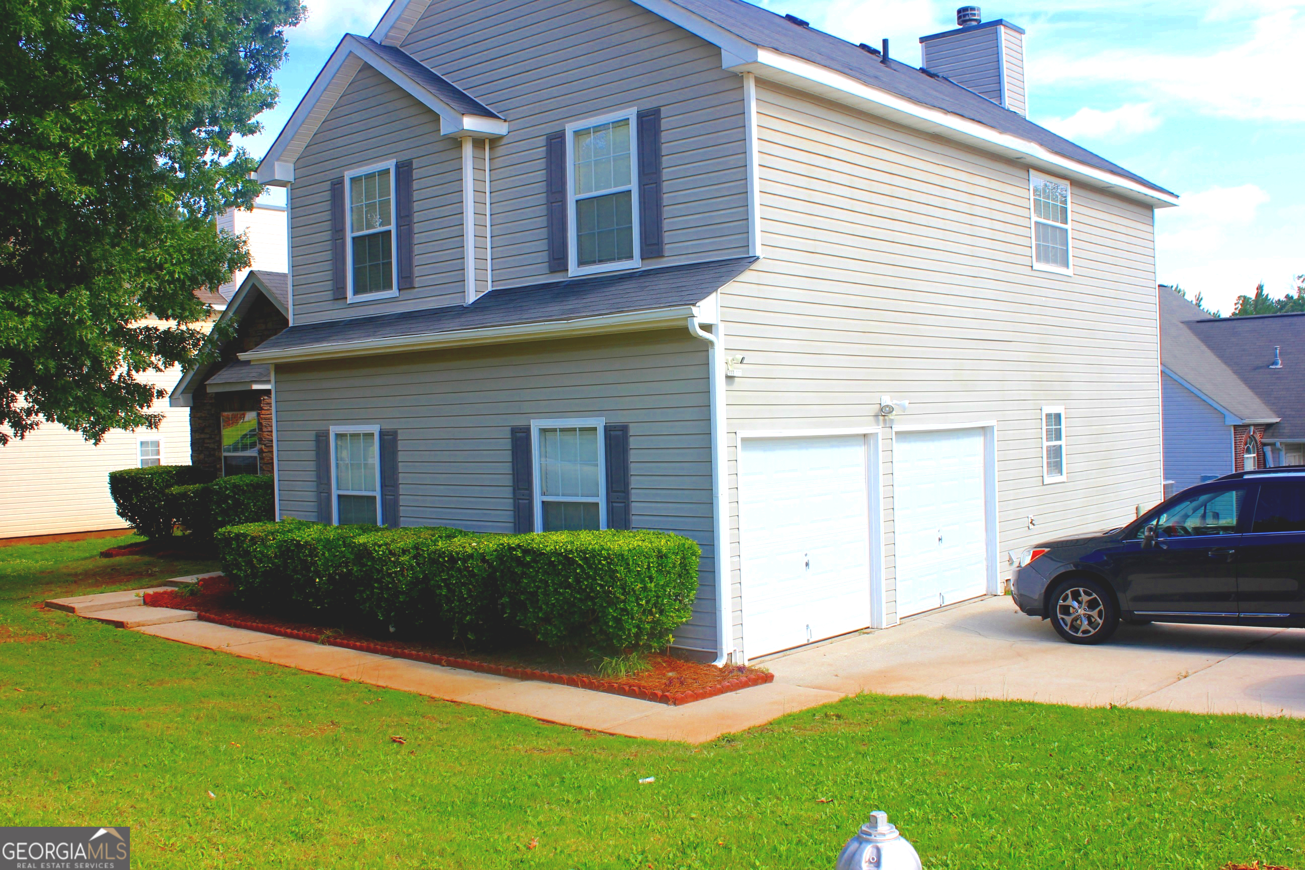 609 Jeans Circle