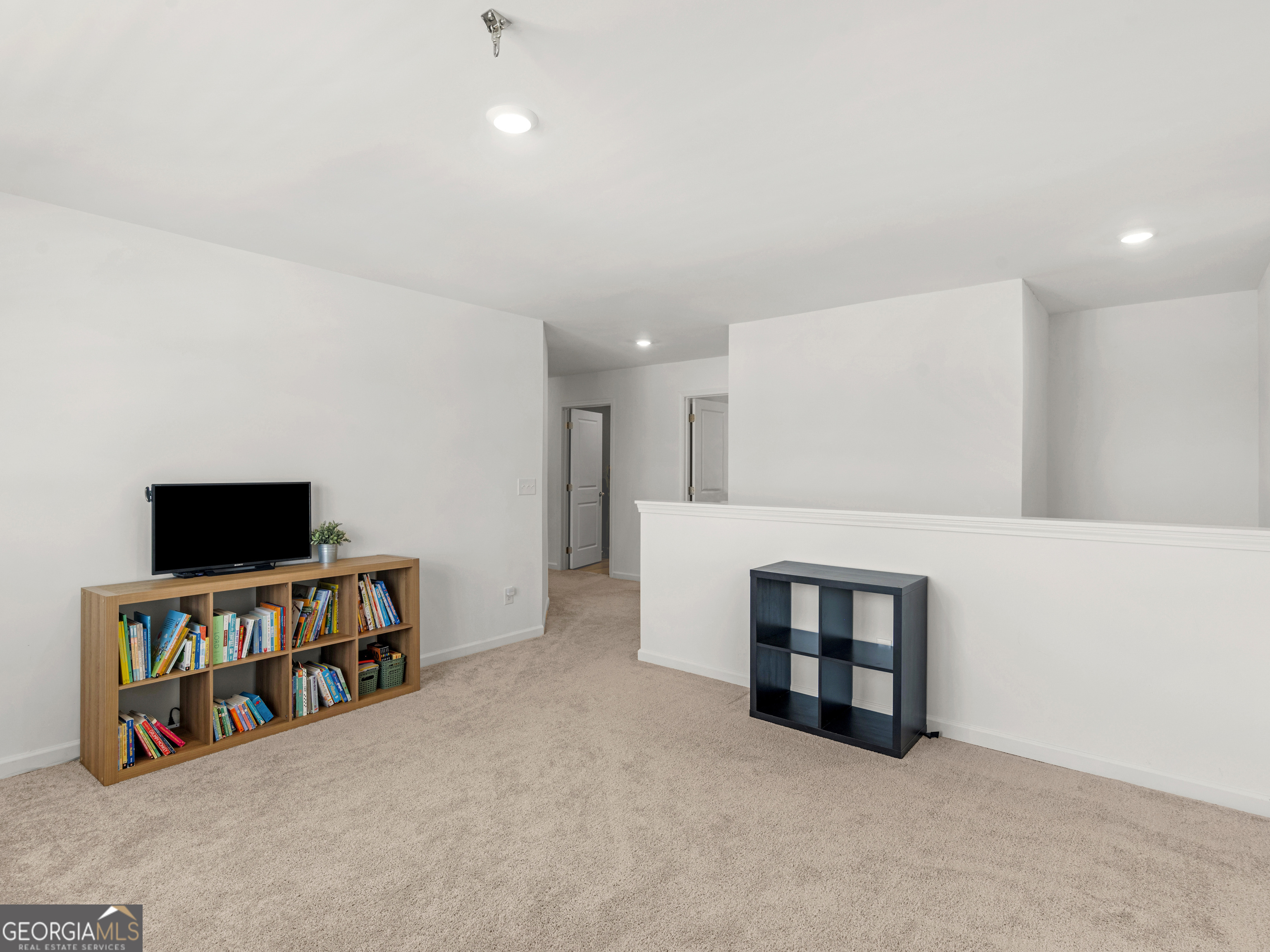 2298 Treaty Lane