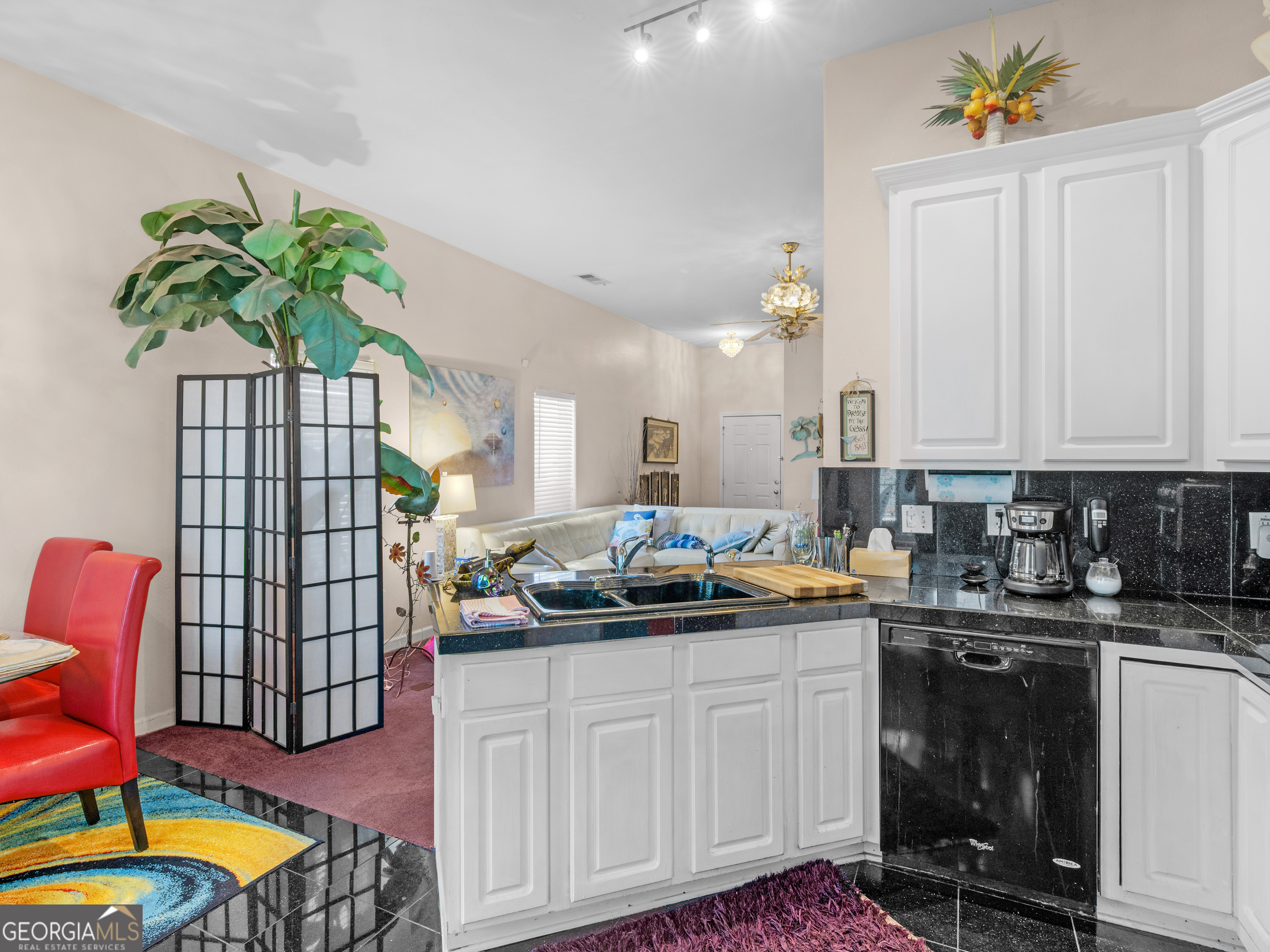 172 Garden Walk