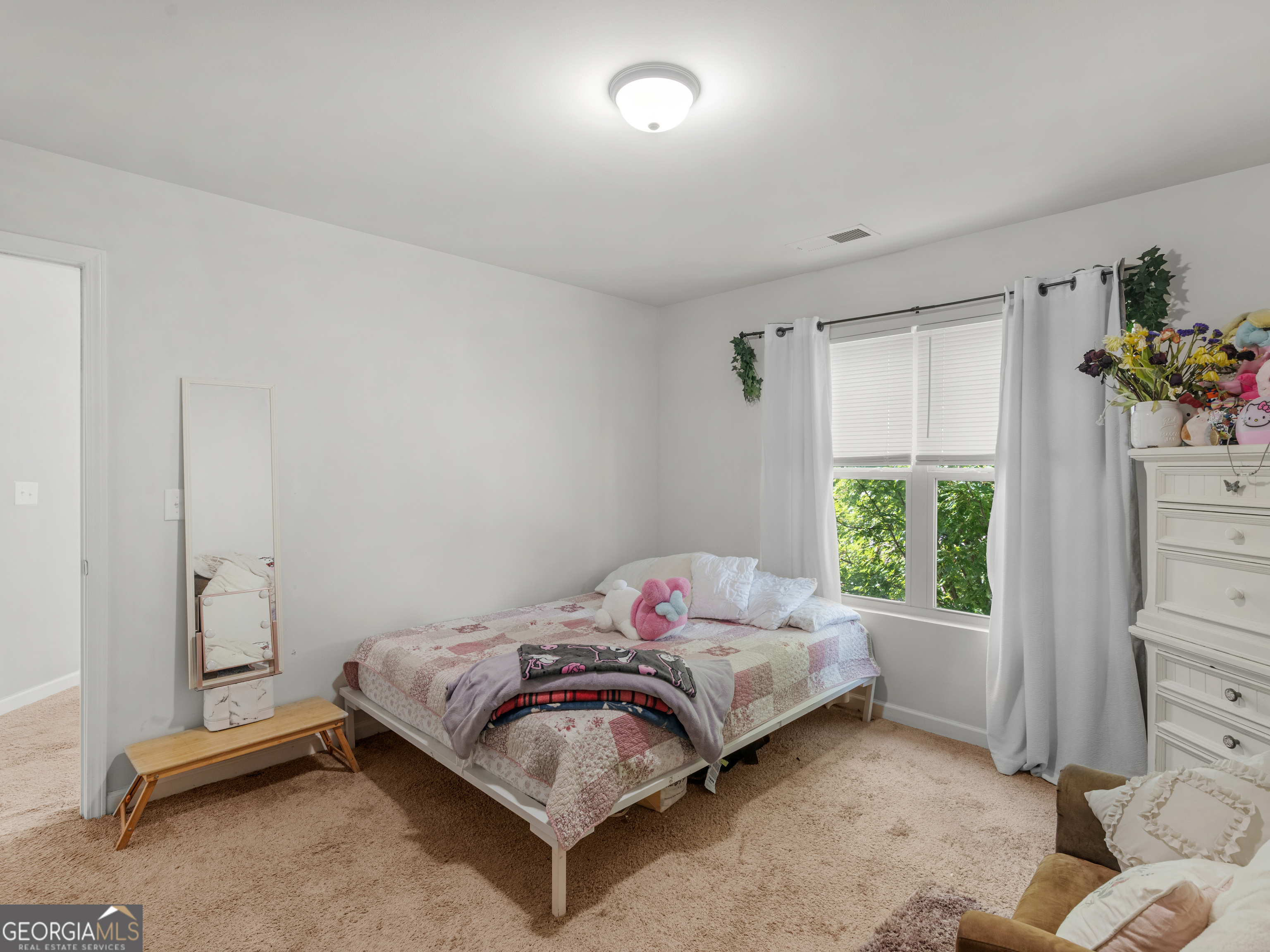 549 Tulip Lane