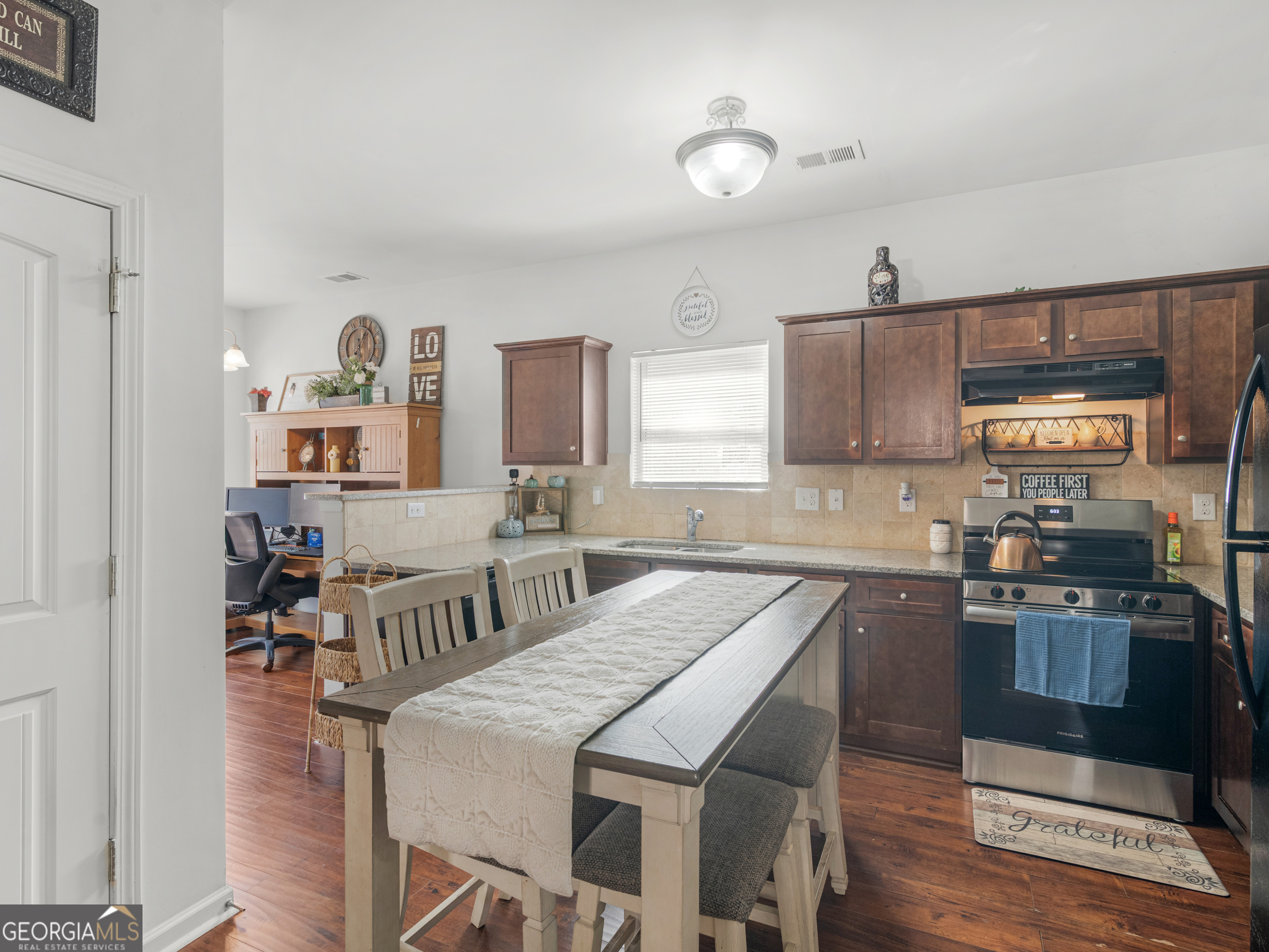 549 Tulip Lane