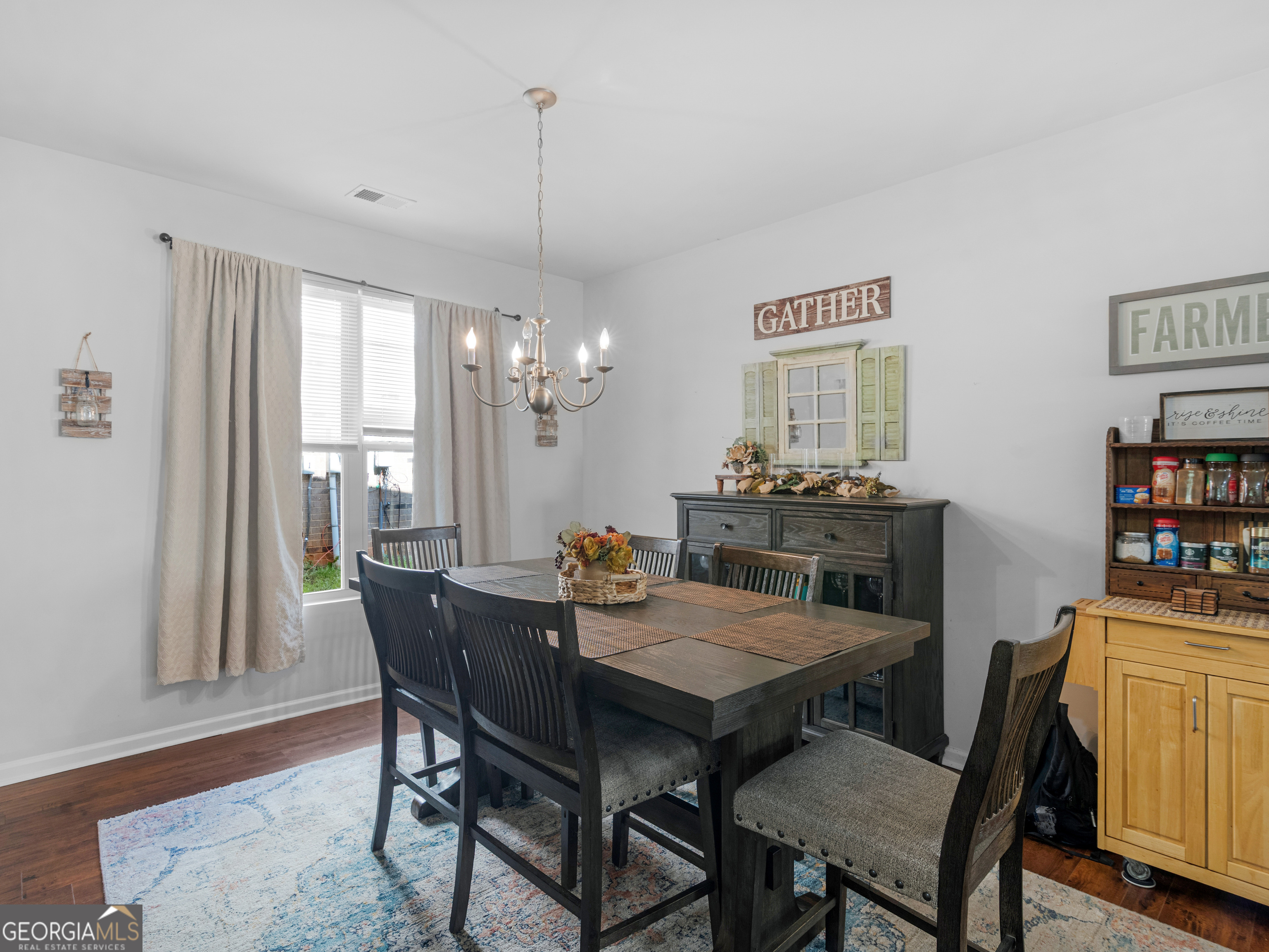 549 Tulip Lane