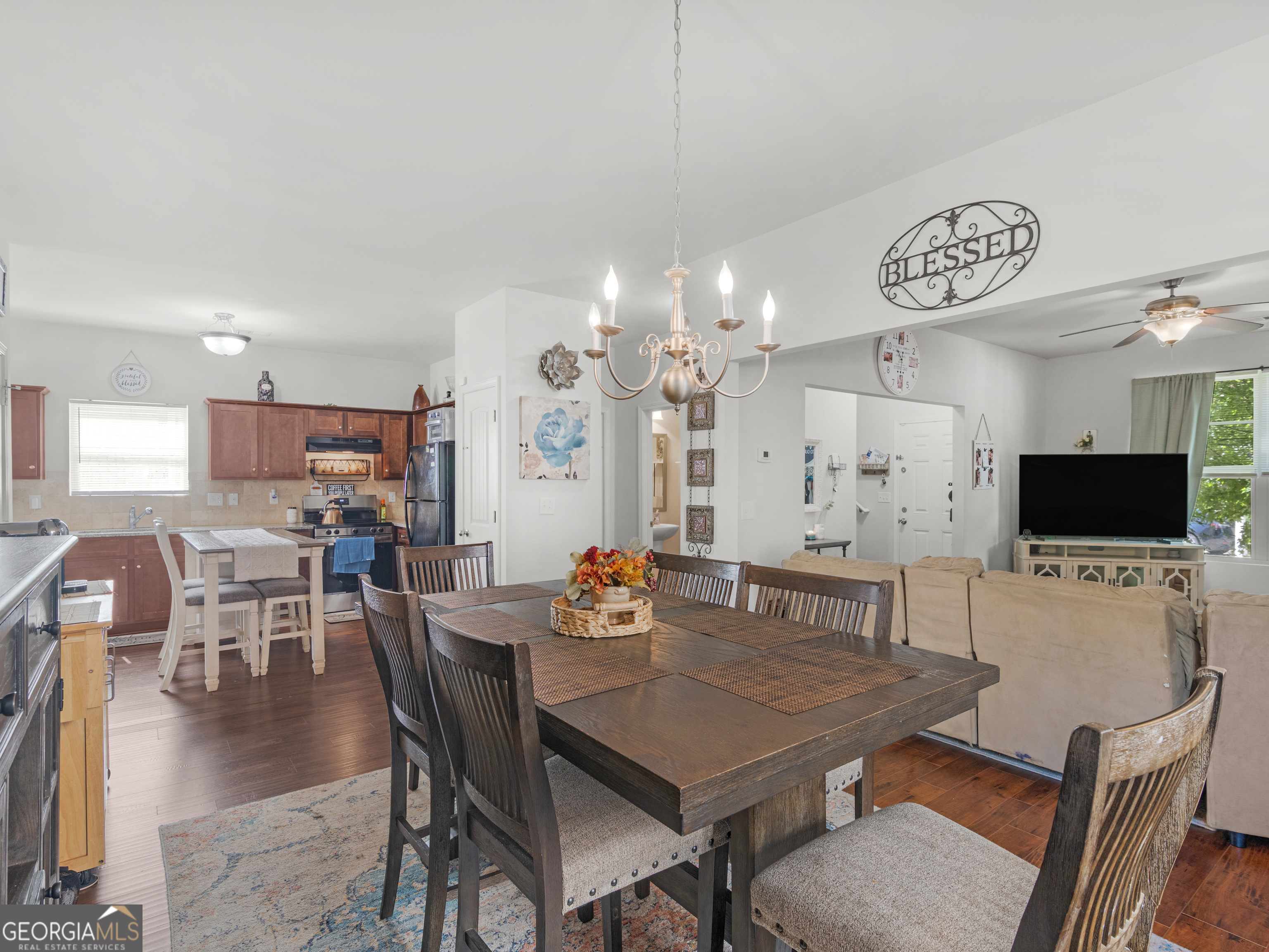 549 Tulip Lane