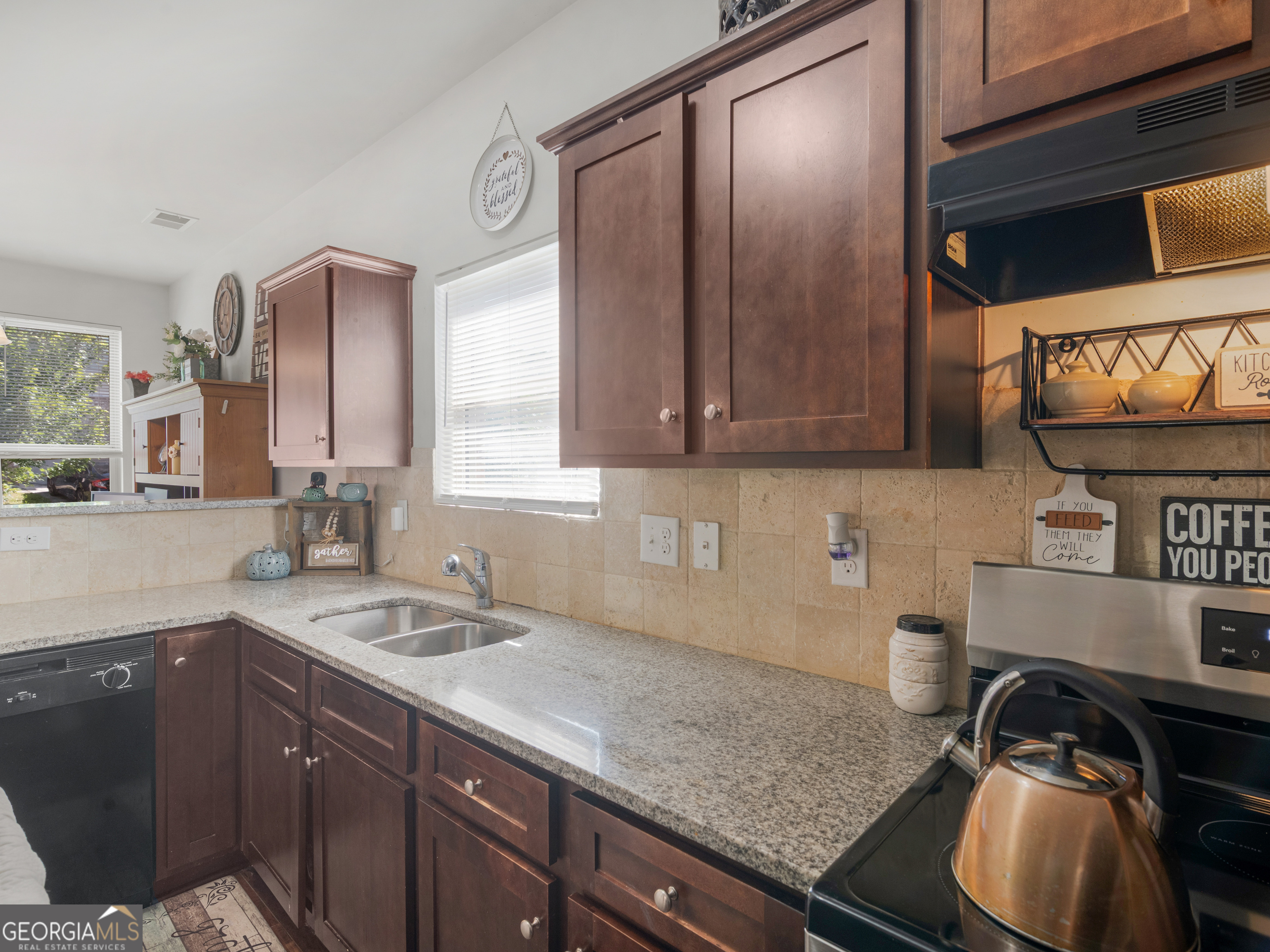 549 Tulip Lane