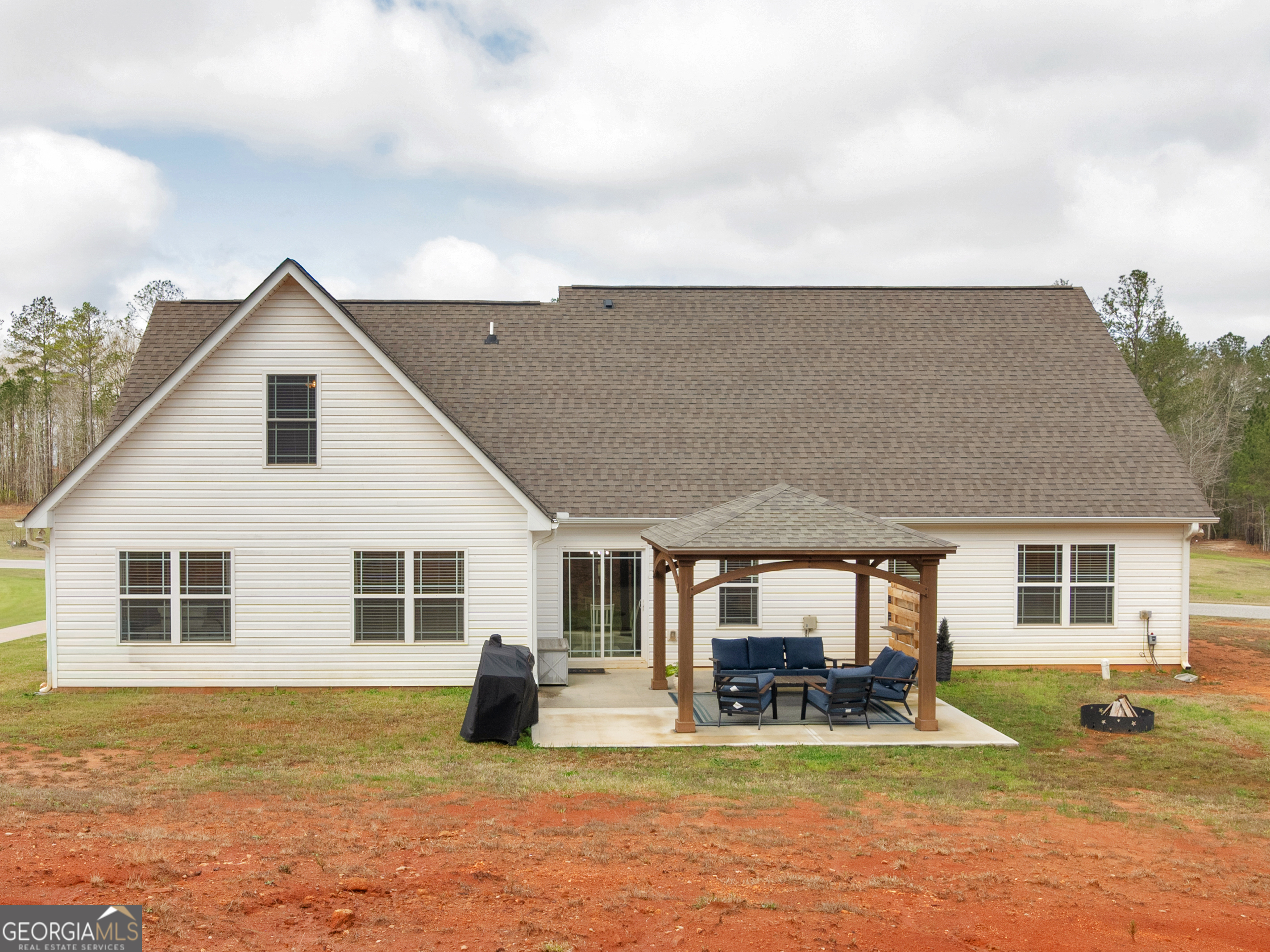 119 Mylee Cove