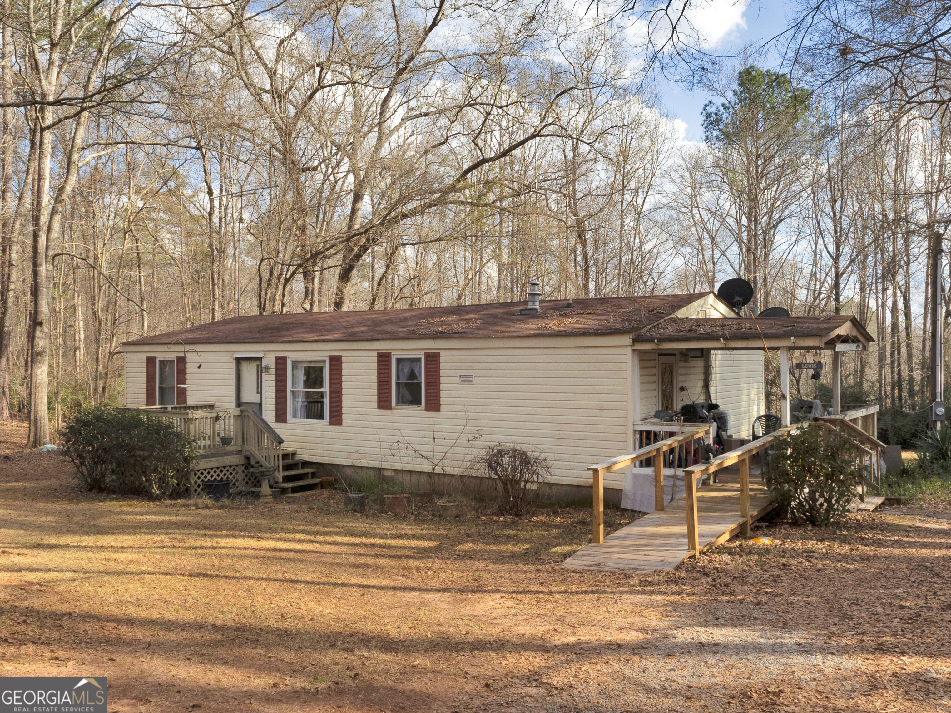 138 Lewis Road