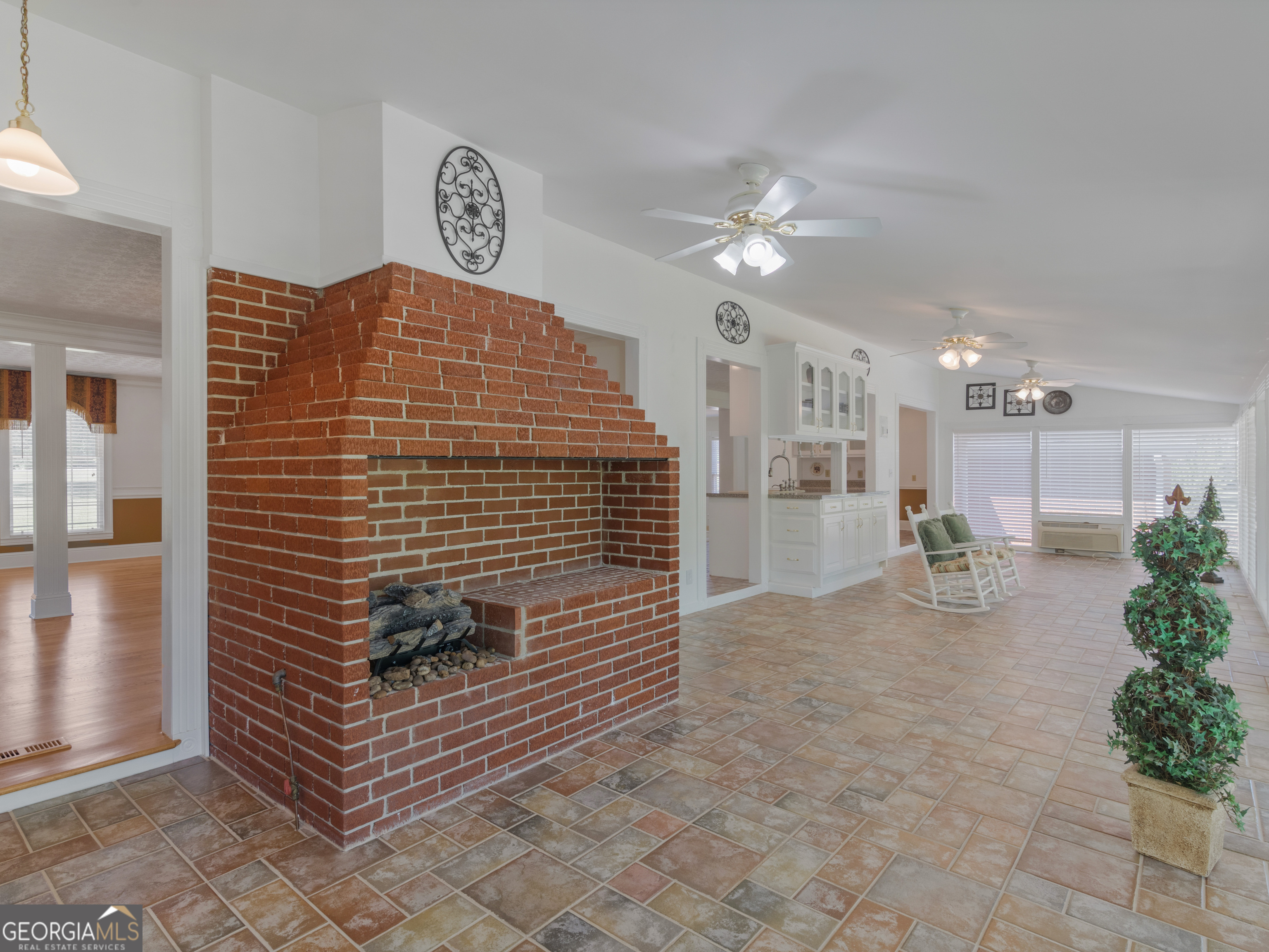723 Goza Road