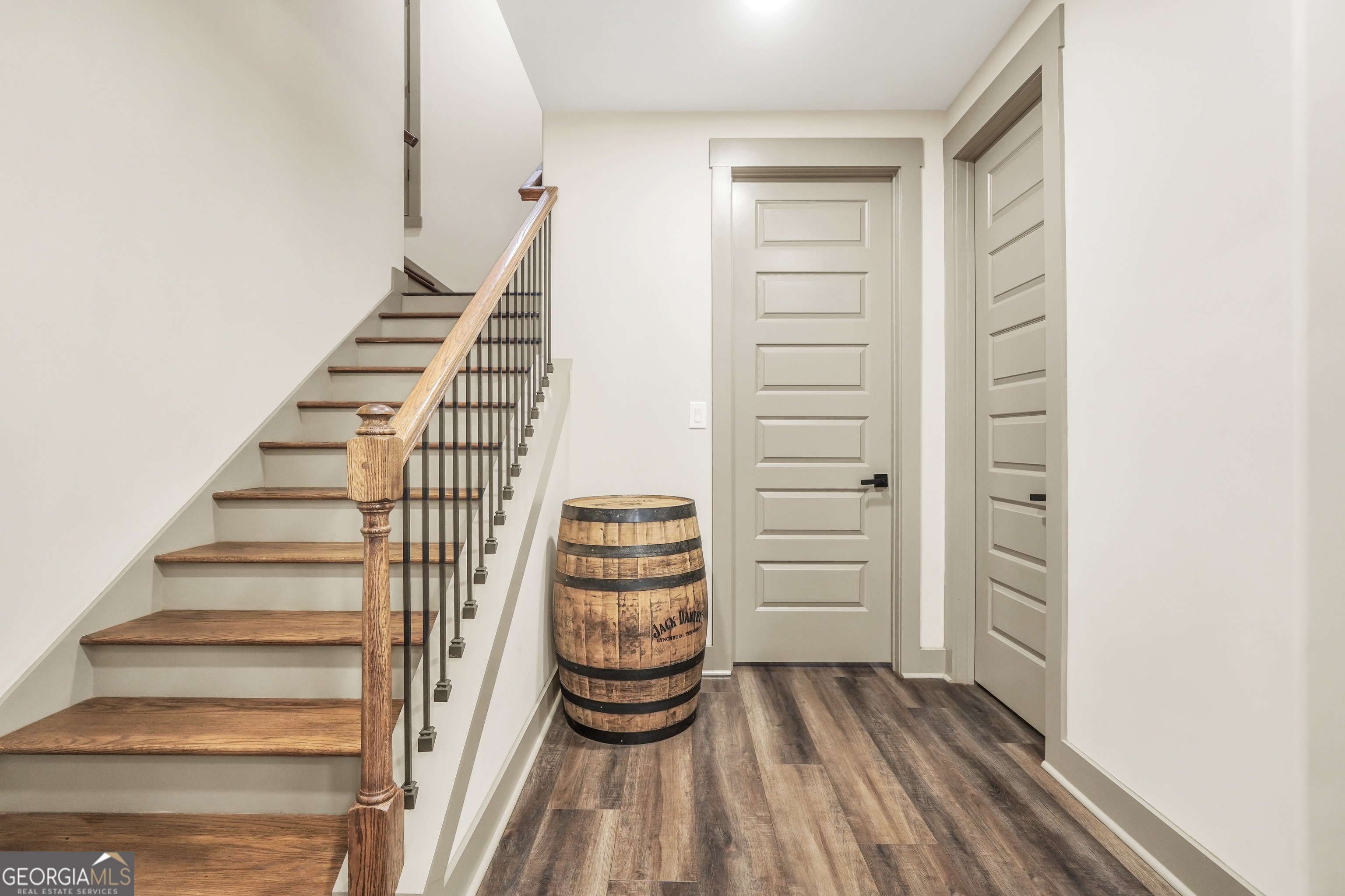787 Silver Dollar Road