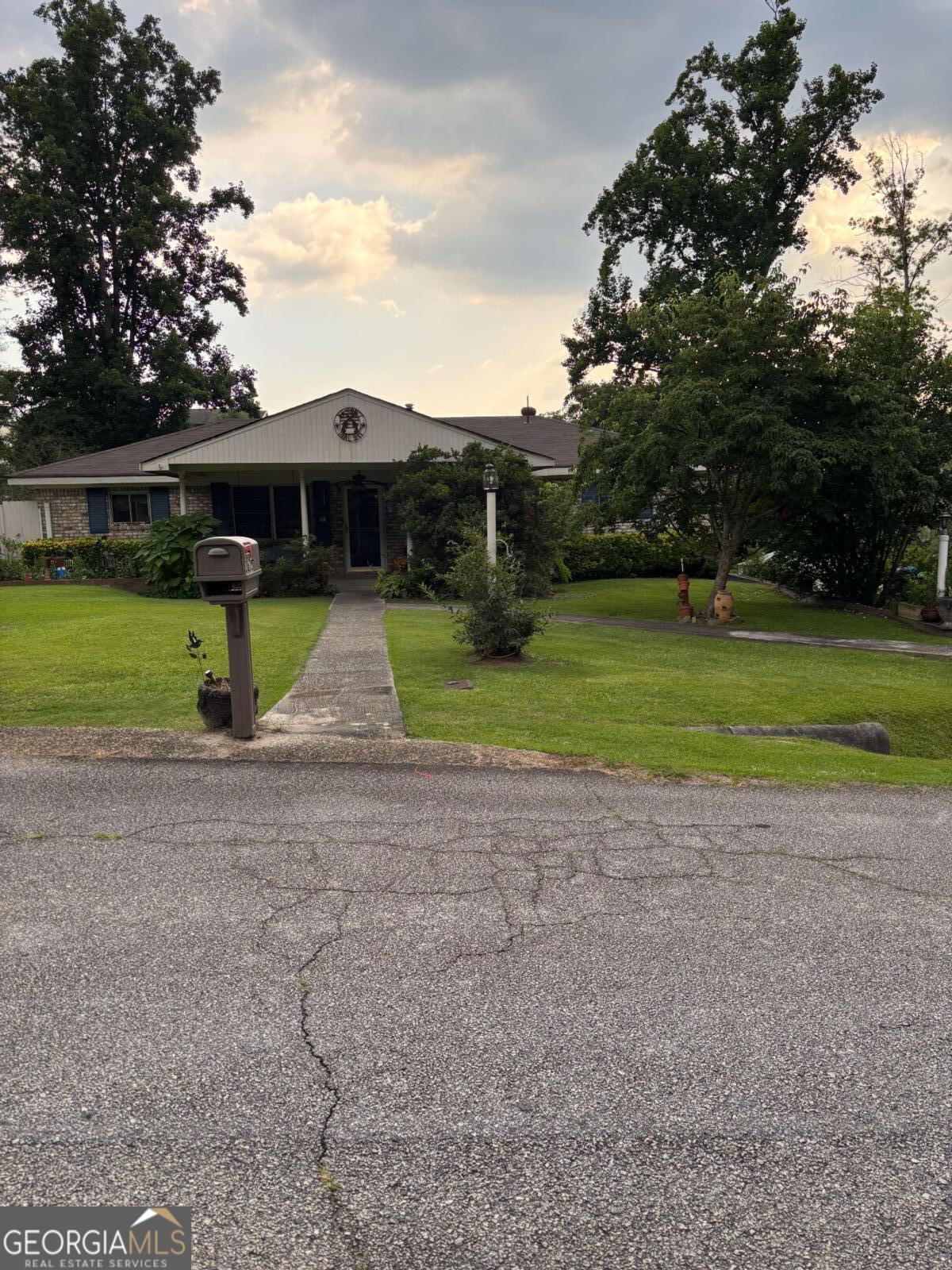 3675 Goodwin Road