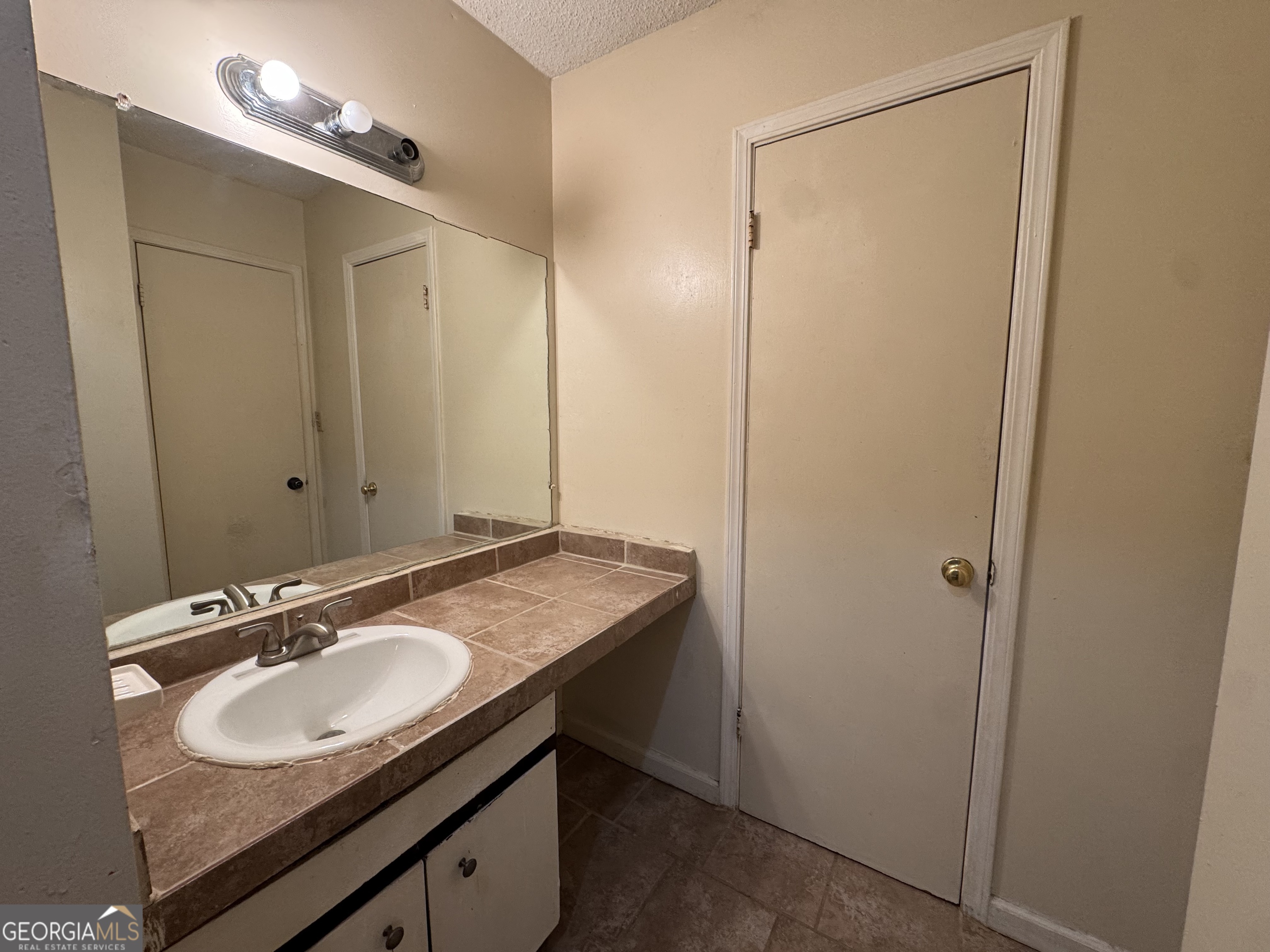 5140 High Point Road # 21