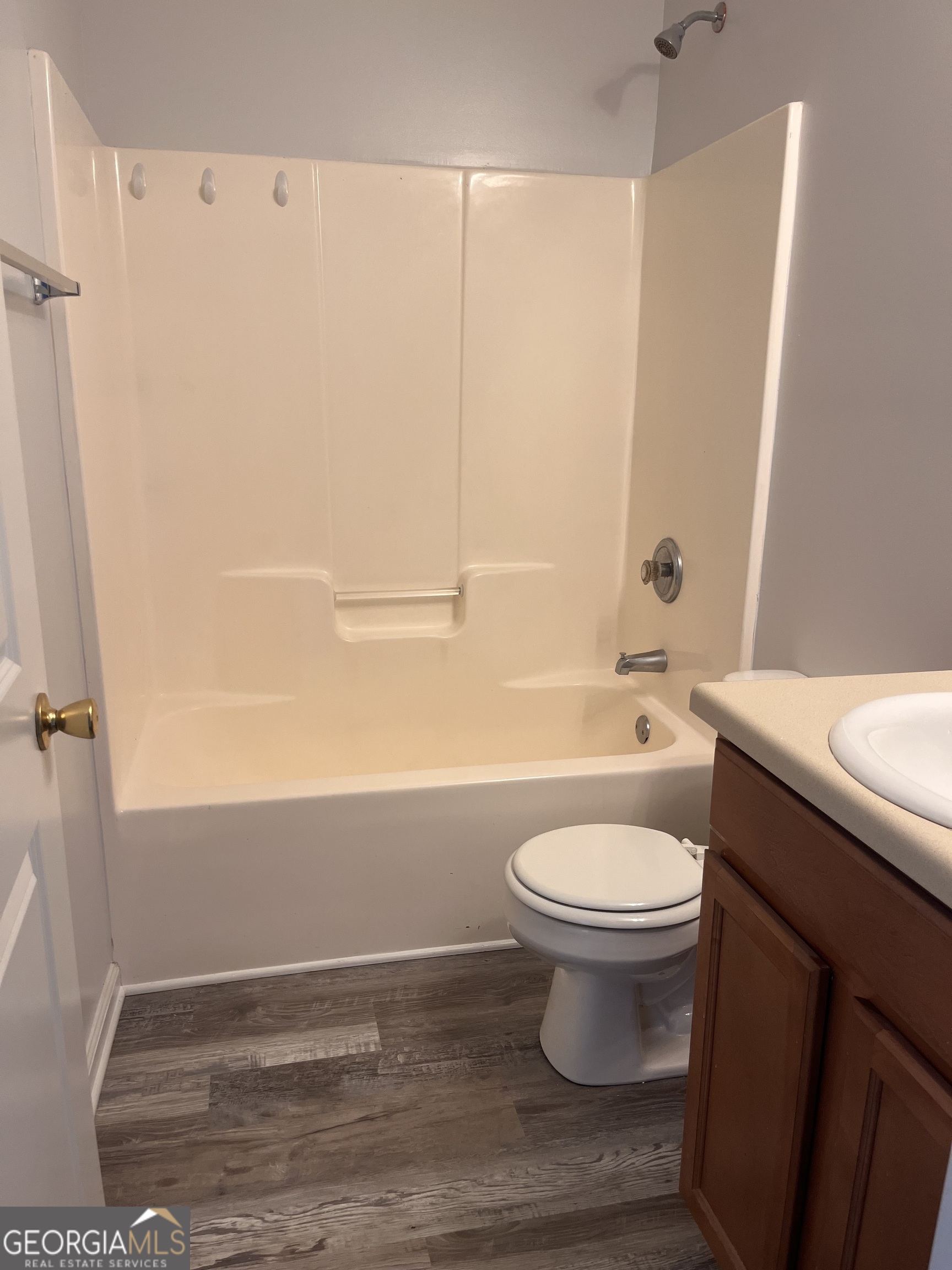 637 Pointe South Parkway