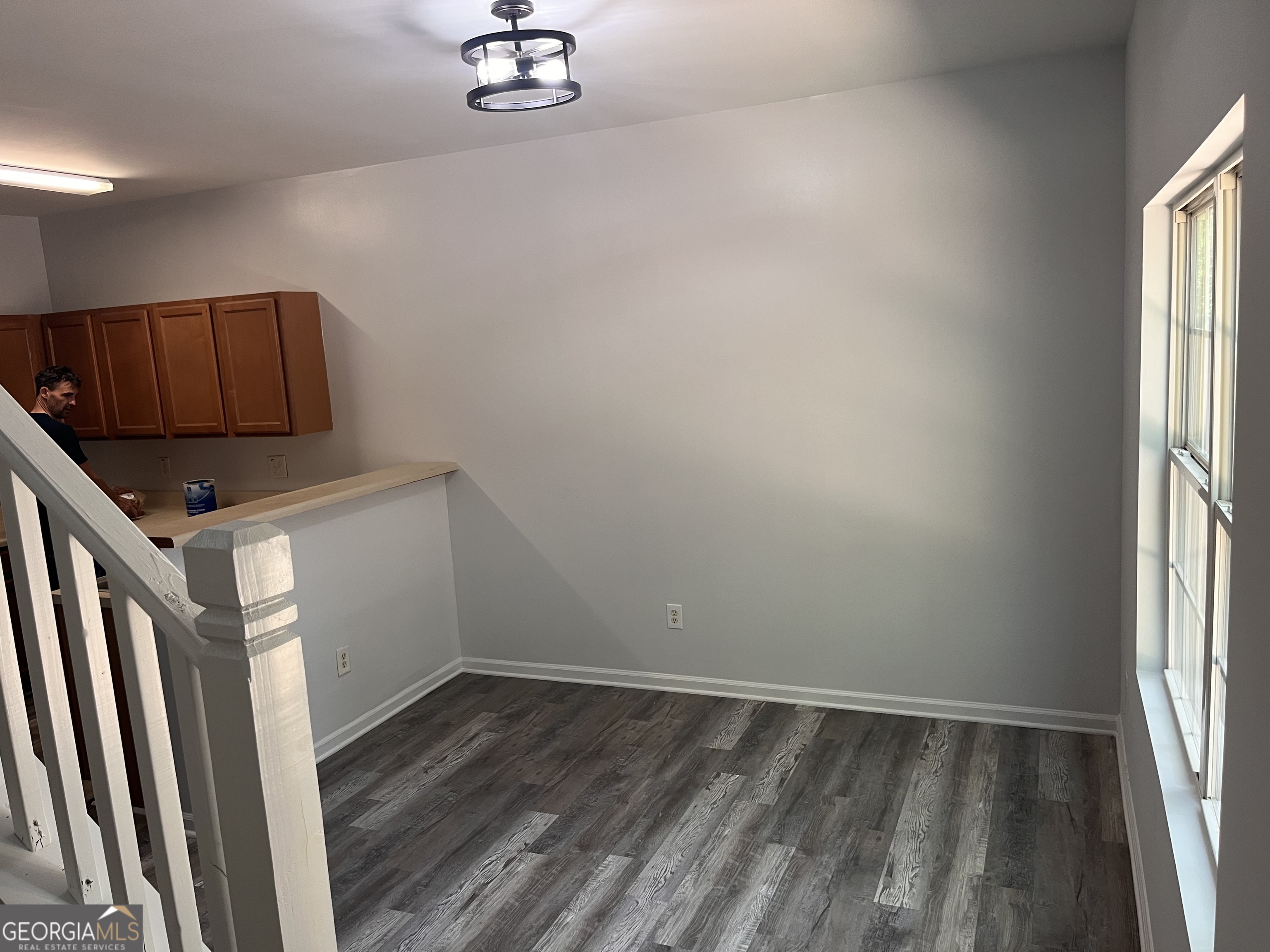637 Pointe South Parkway