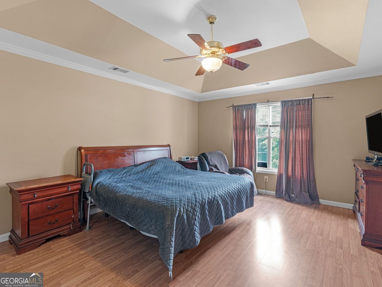 1090 Charter Club Drive