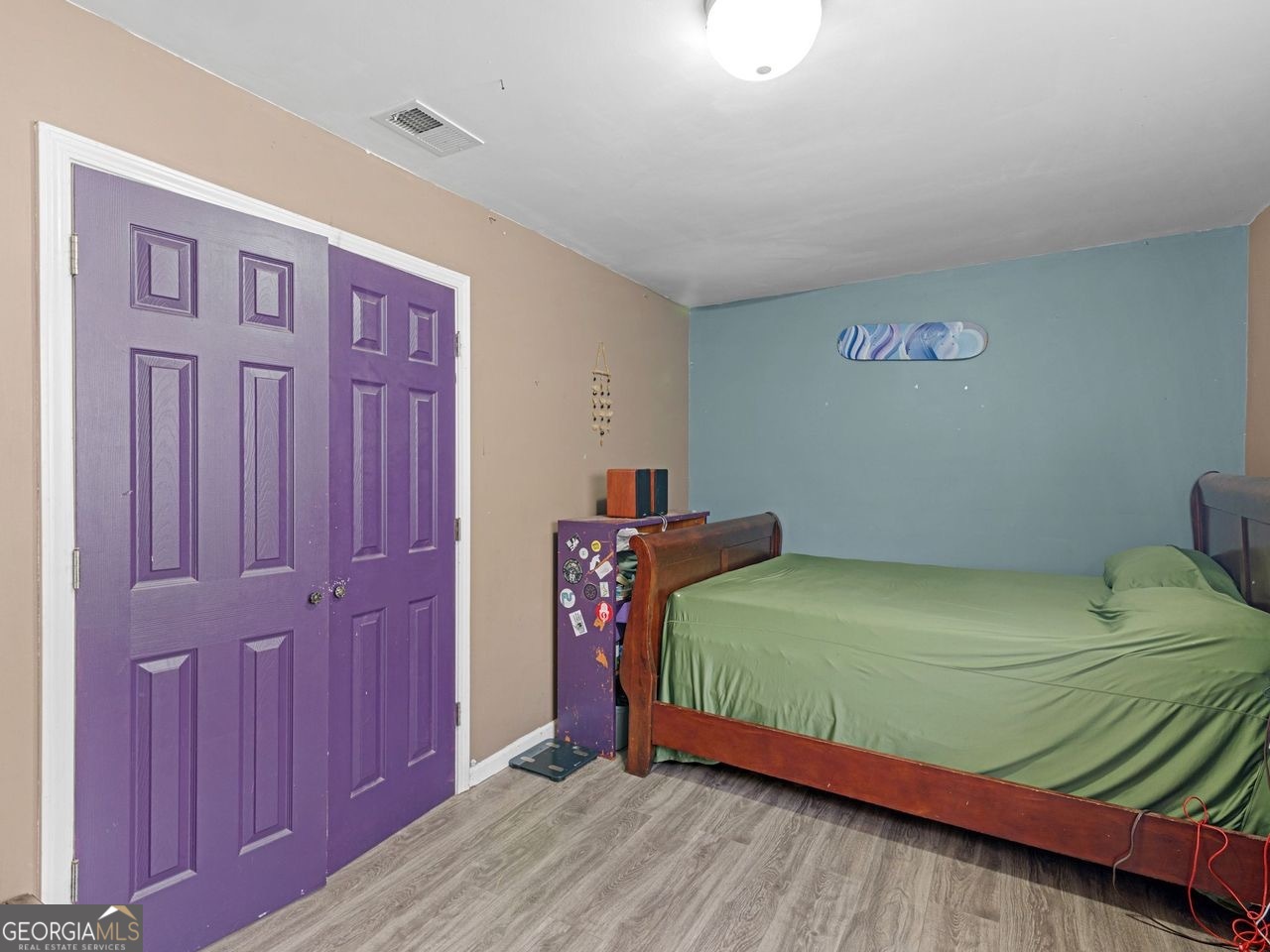 1090 Charter Club Drive
