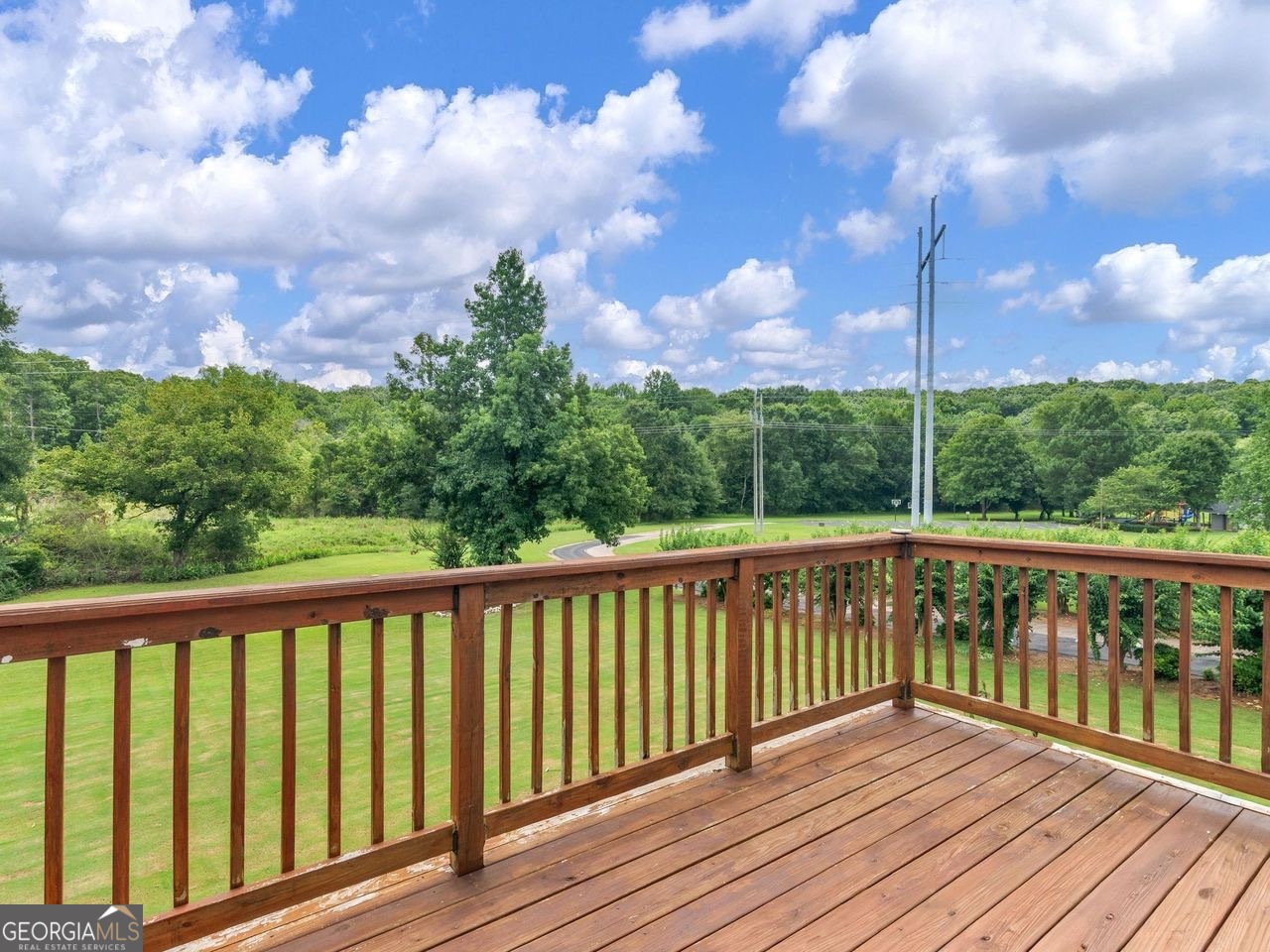 1090 Charter Club Drive