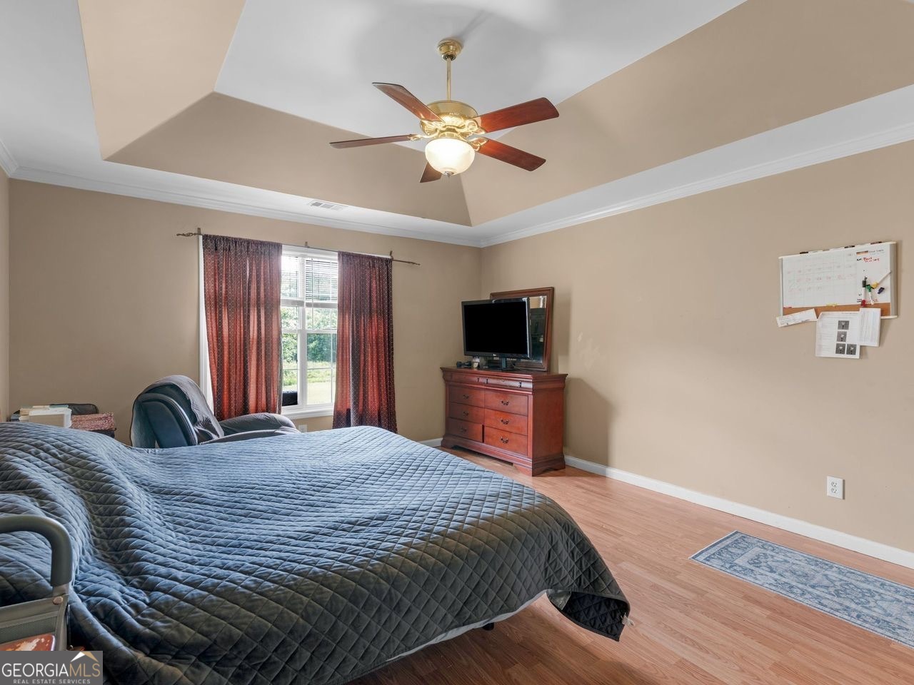 1090 Charter Club Drive
