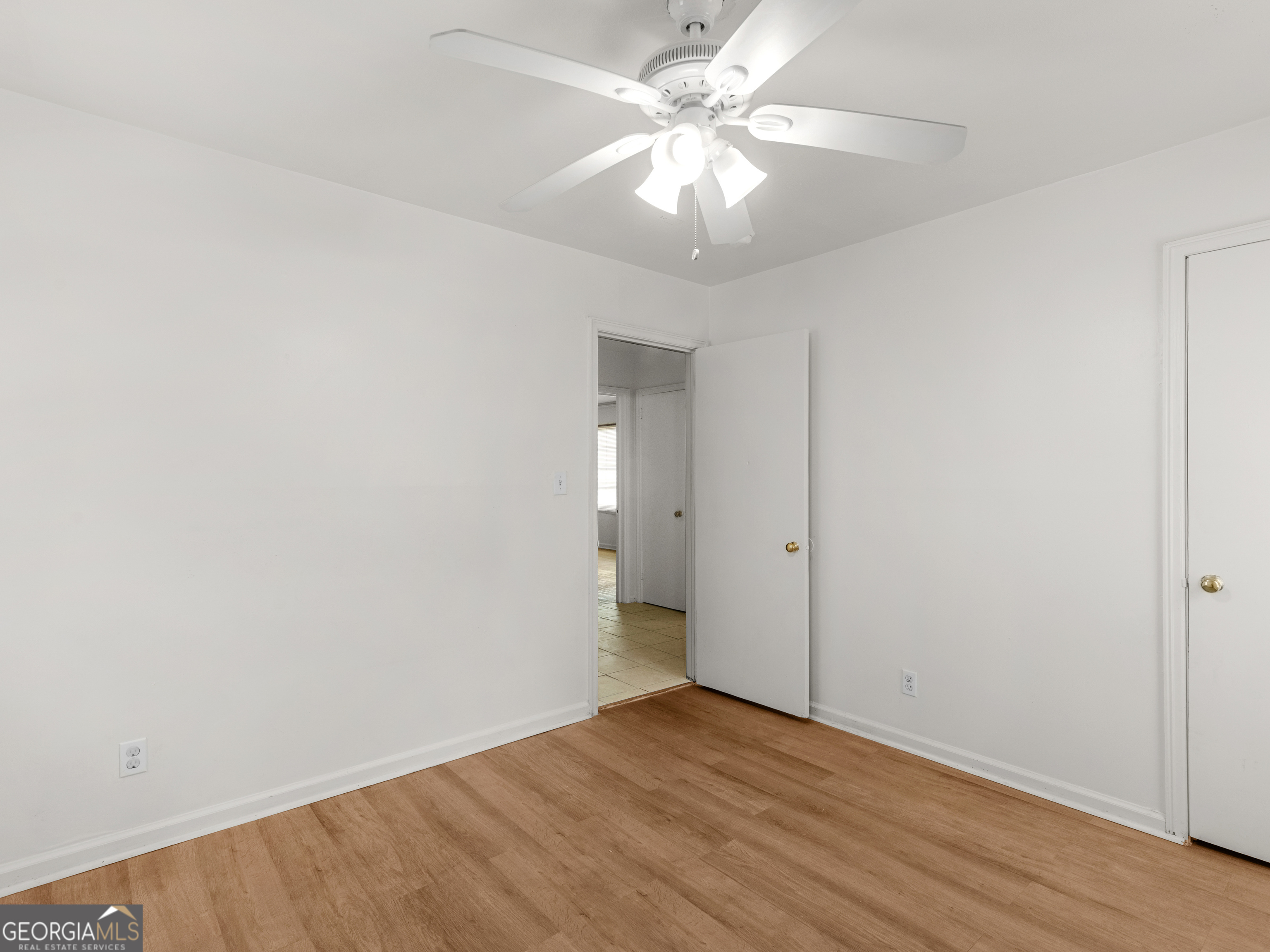 895 Laurel Street