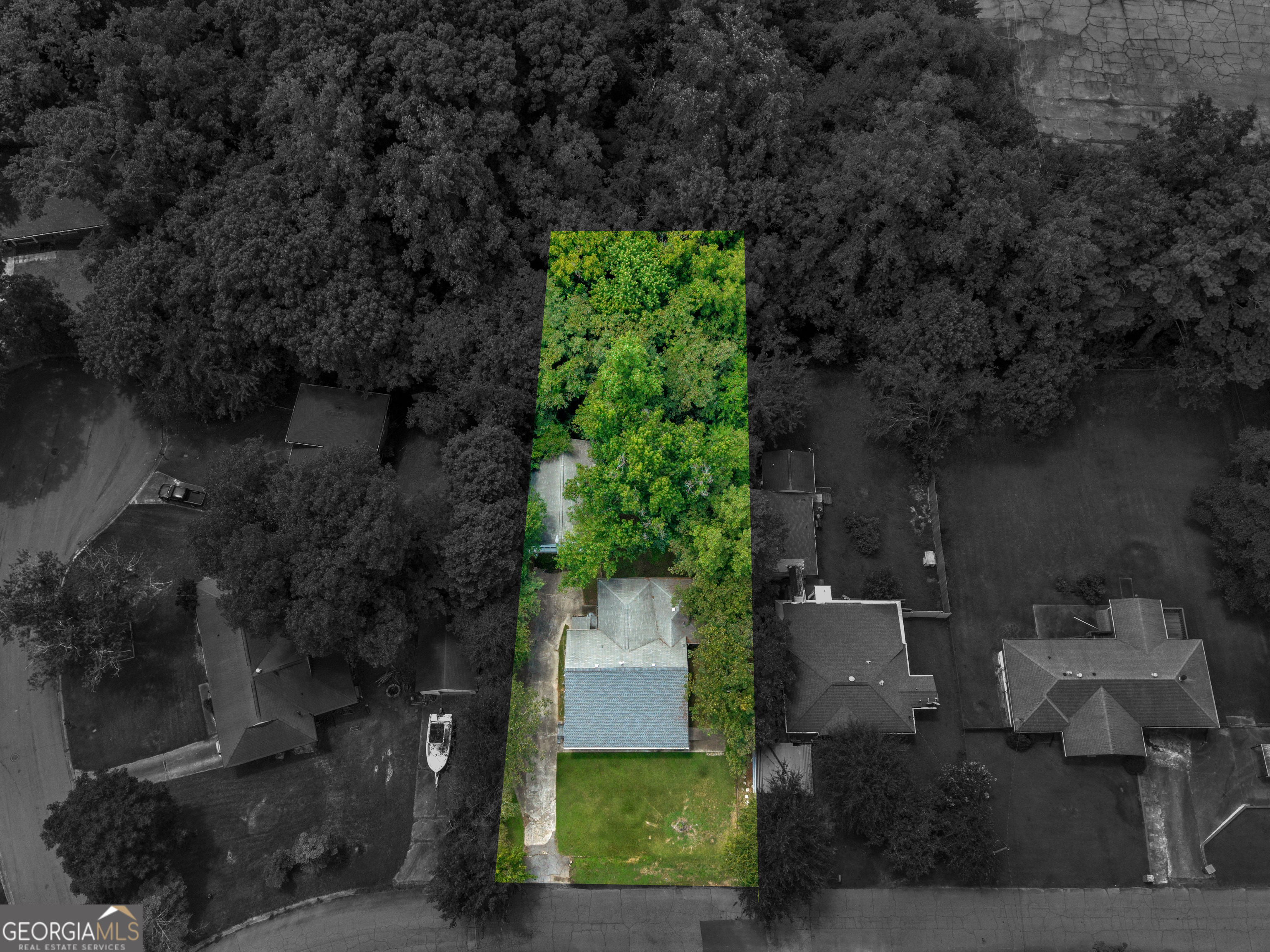 895 Laurel Street